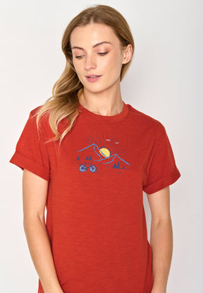 Clay Red: Lässiges T-Shirt aus Bio-Baumwolle für Damen [17378]