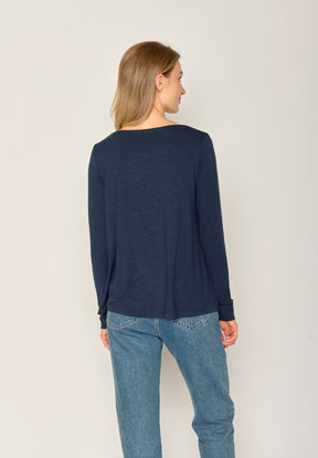 Blau:  Lässiges Longsleeve aus Viskose (LENZING™ ECOVERO™) Mix für Damen [17404]