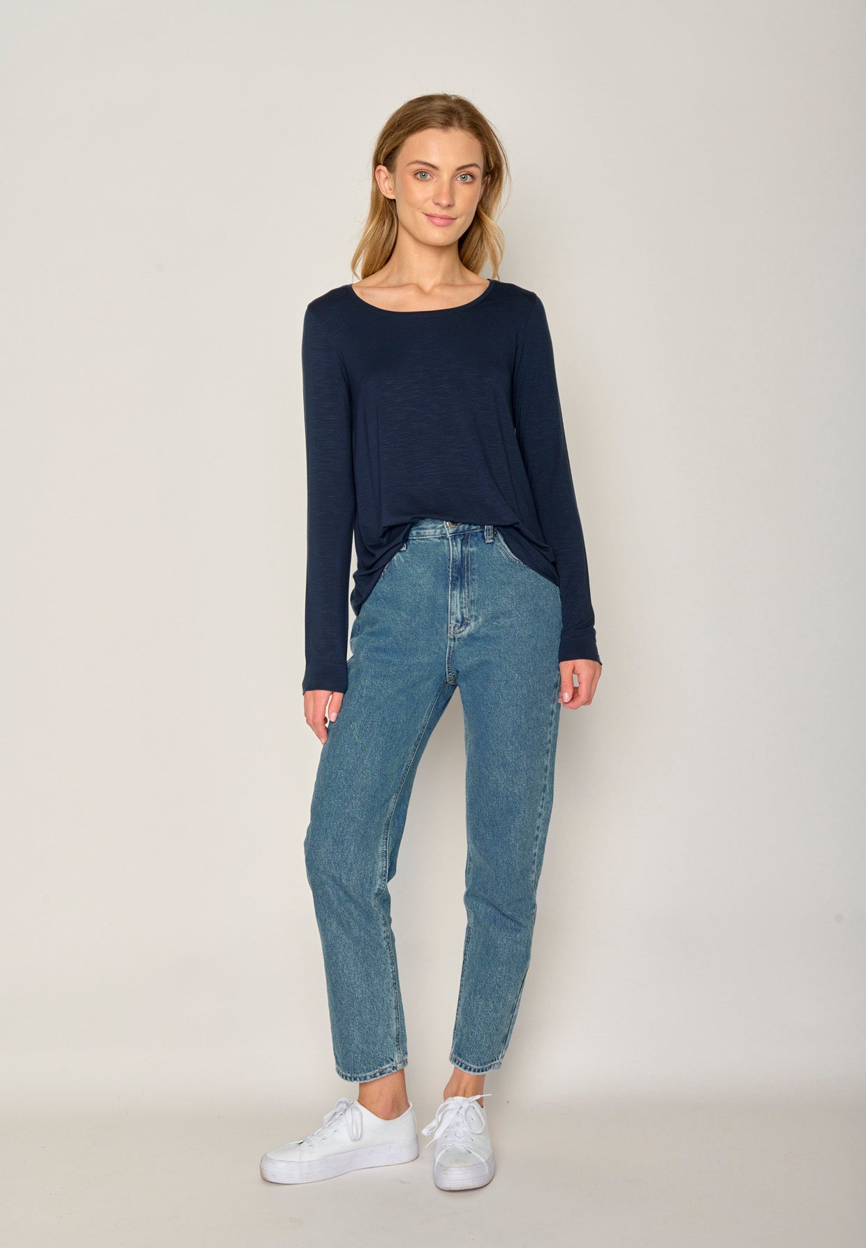 Blau:  Lässiges Longsleeve aus Viskose (LENZING™ ECOVERO™) Mix für Damen [17405]