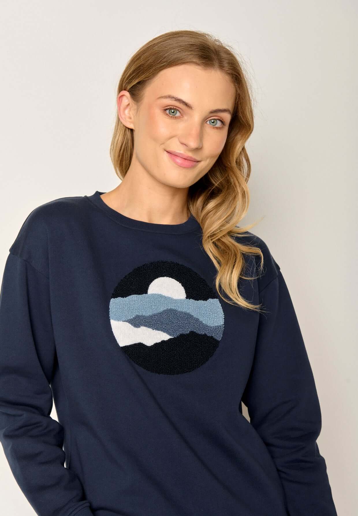 Blau:  Gemütliches Sweatshirt aus Bio-Baumwolle für Damen [17479]