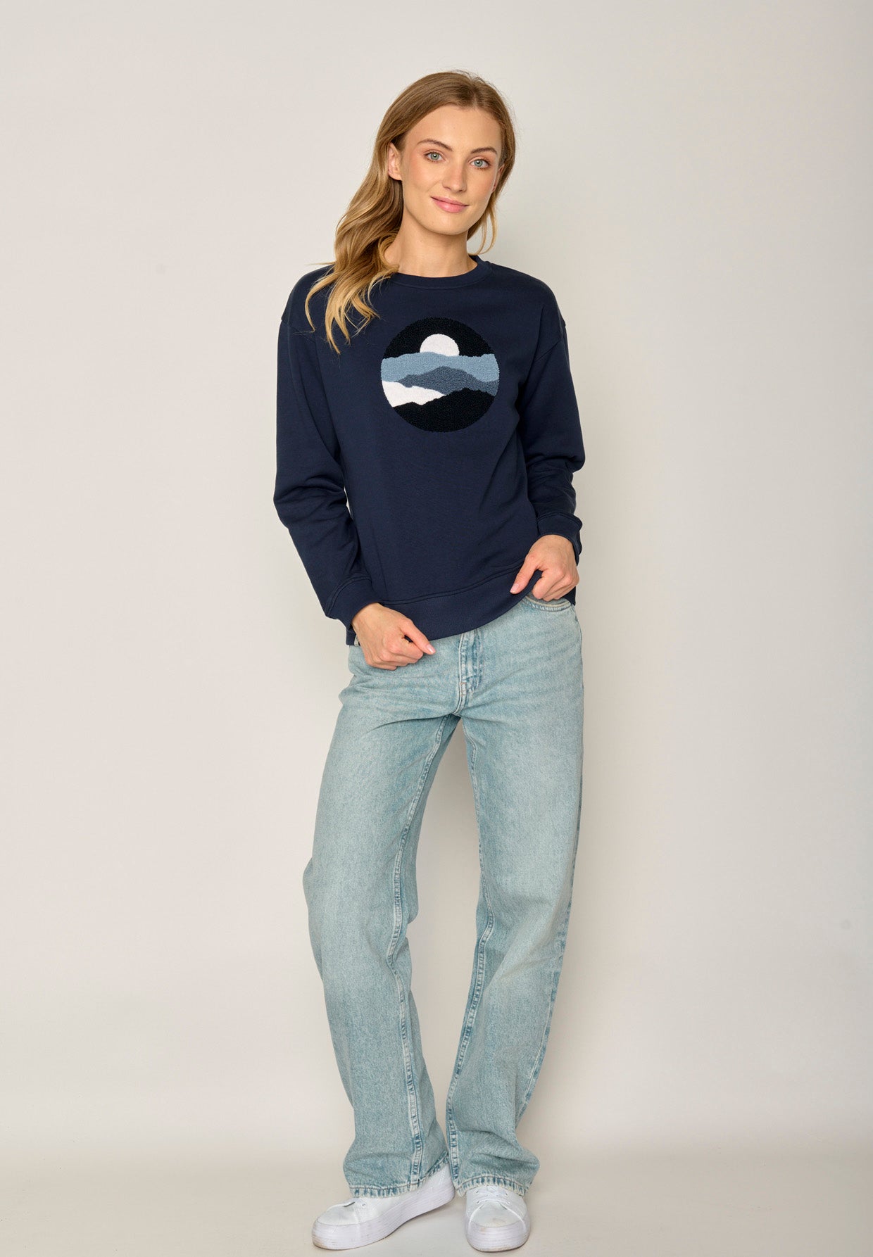 Navy: Gemütliches Sweatshirt aus Bio-Baumwolle für Damen [17480]