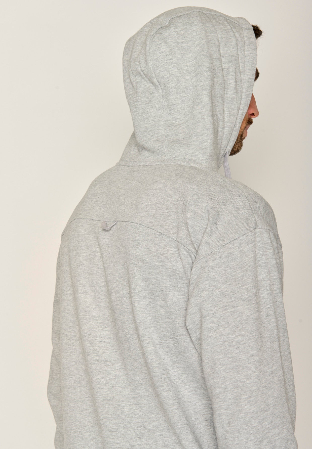 Heather Grey: Gemütlicher Hoodie aus Bio-Baumwolle für Herren [17510]