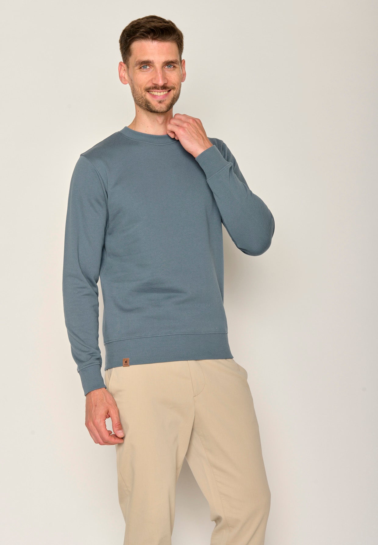 Blau:  Gemütliches Sweatshirt aus Bio-Baumwolle für Herren [17513]