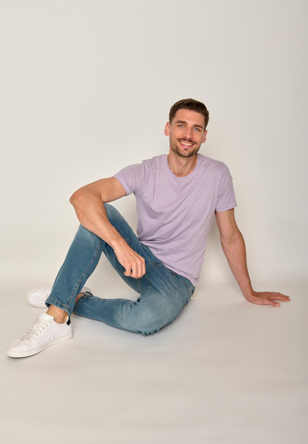 Lilac: Sportliches T-Shirt aus Bio-Baumwolle für Herren [17569]