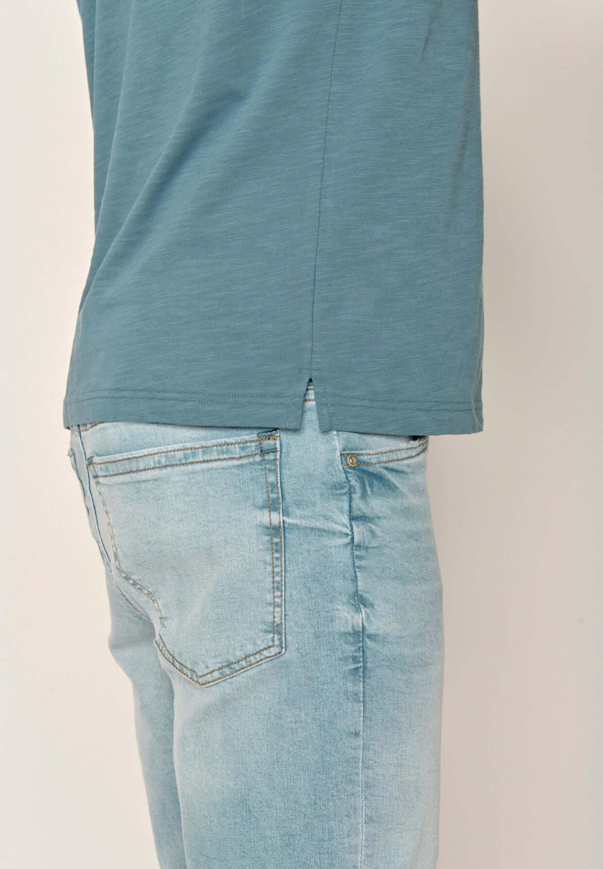Blau:  Lässiges T-Shirt aus Bio-Baumwoll Mix für Herren [17598]