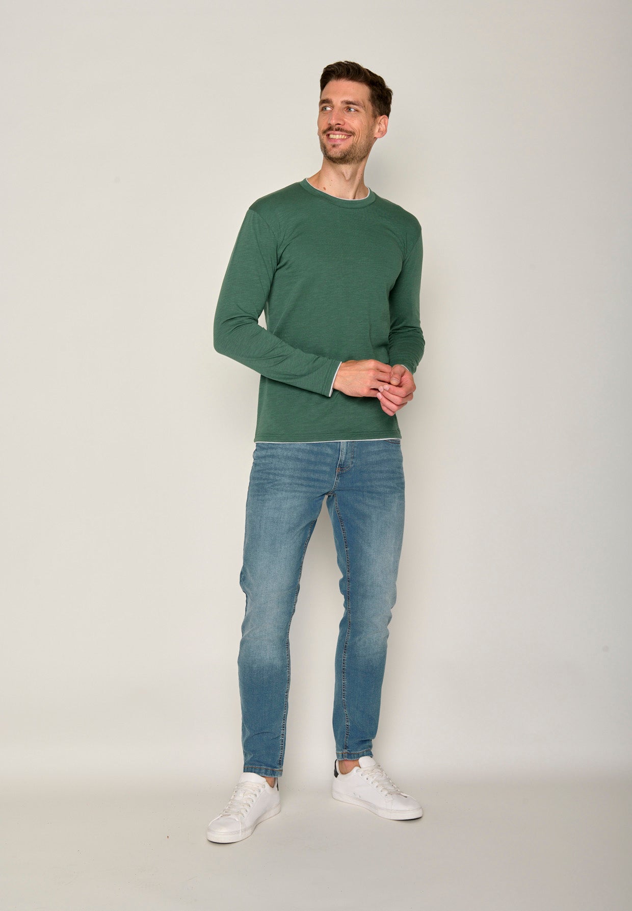 Grün:  Elegantes Longsleeve aus Bio-Baumwolle für Herren [17620]