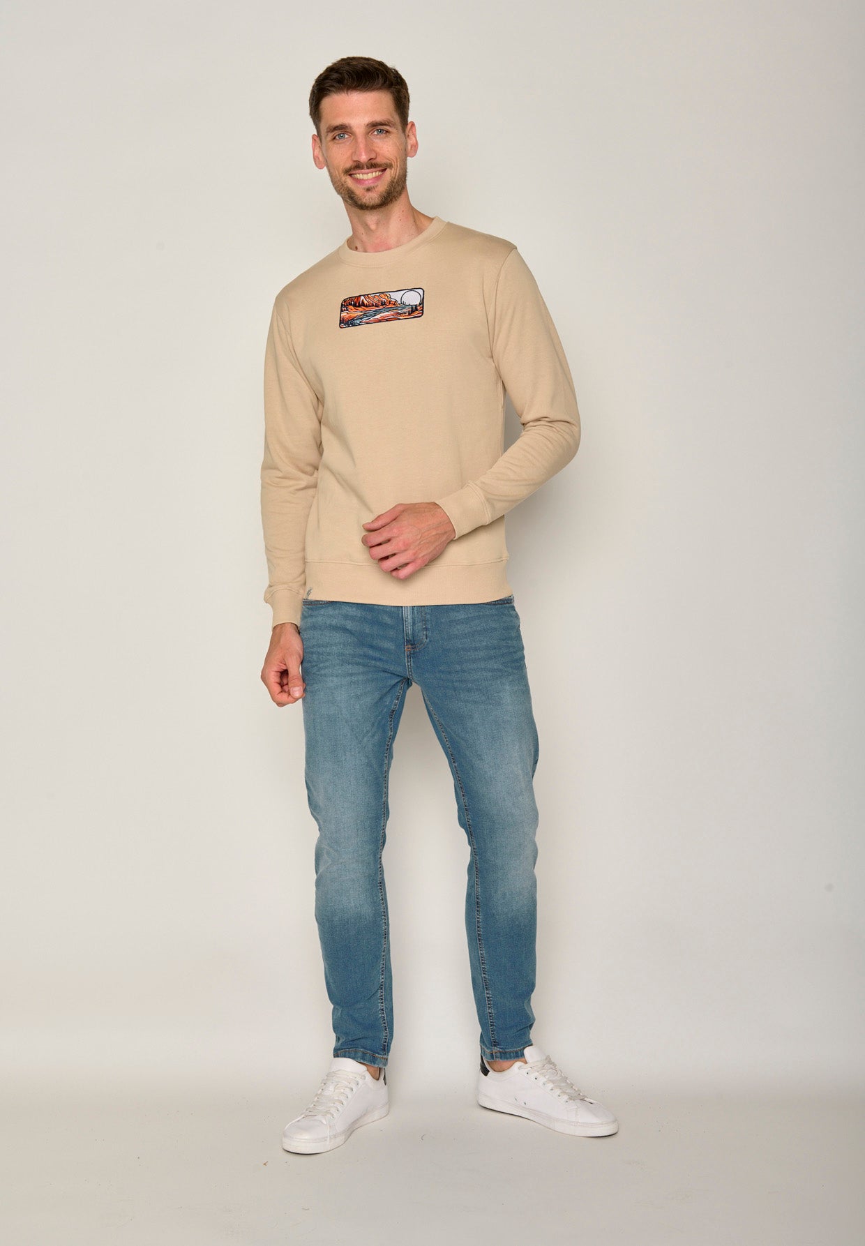 Latte: Gemütliches Sweatshirt aus Bio-Baumwolle für Herren [17644]