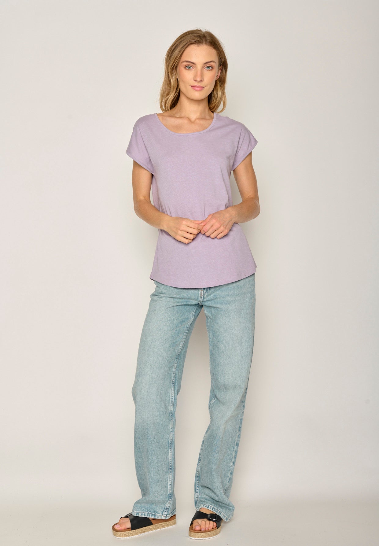 Lila:  Sportliches T-Shirt aus Bio-Baumwolle für Damen [17689]