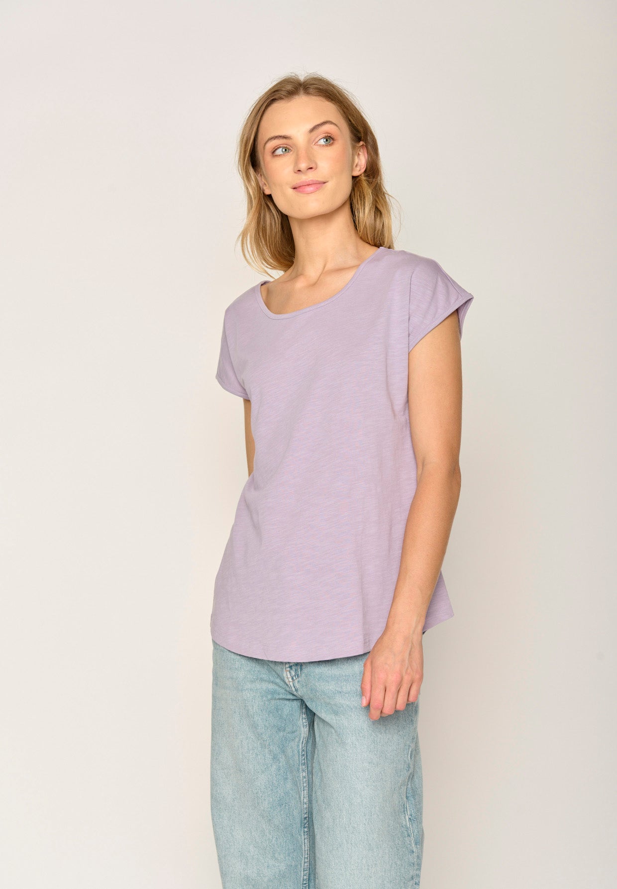 Lila:  Sportliches T-Shirt aus Bio-Baumwolle für Damen [17691]