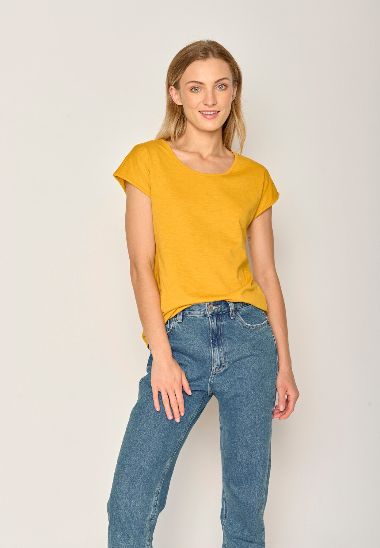 Gelb:  Sportliches T-Shirt aus Bio-Baumwolle für Damen [17694]