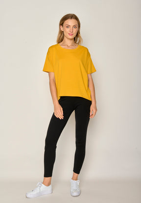 Golden Yellow: Lässiges T-Shirt aus Bio-Baumwoll-Mix für Damen [17722]
