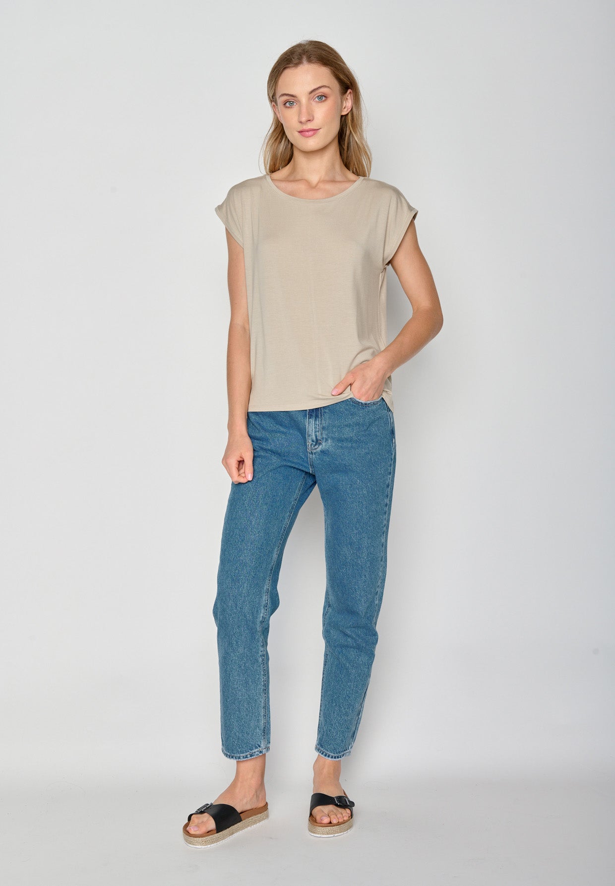 Latte: Lässiges Shirt aus LENZING™ TENCEL™ Mix für Damen [17745]