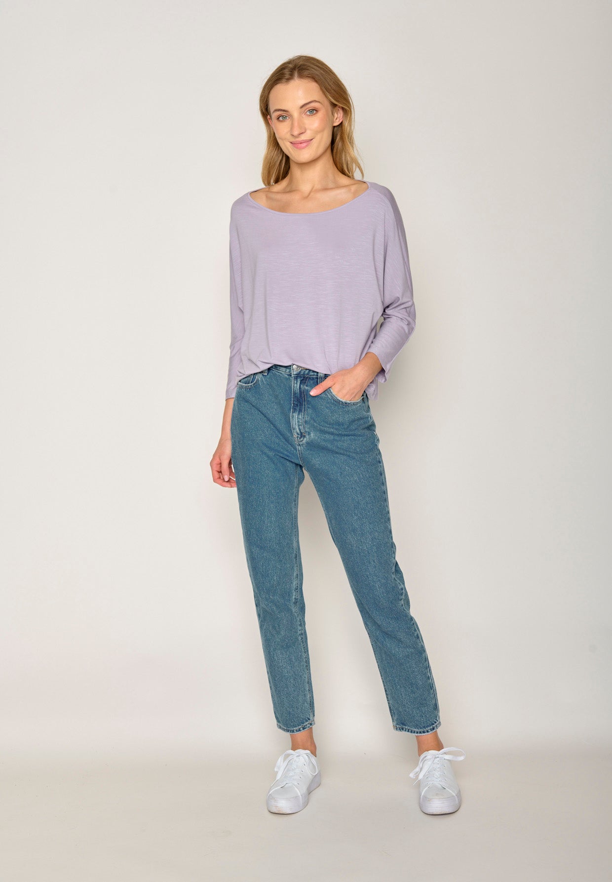 Lilac: Gemütliches Longsleeve aus Viskose (LENZING™ ECOVERO™) Mix für Damen [17754]