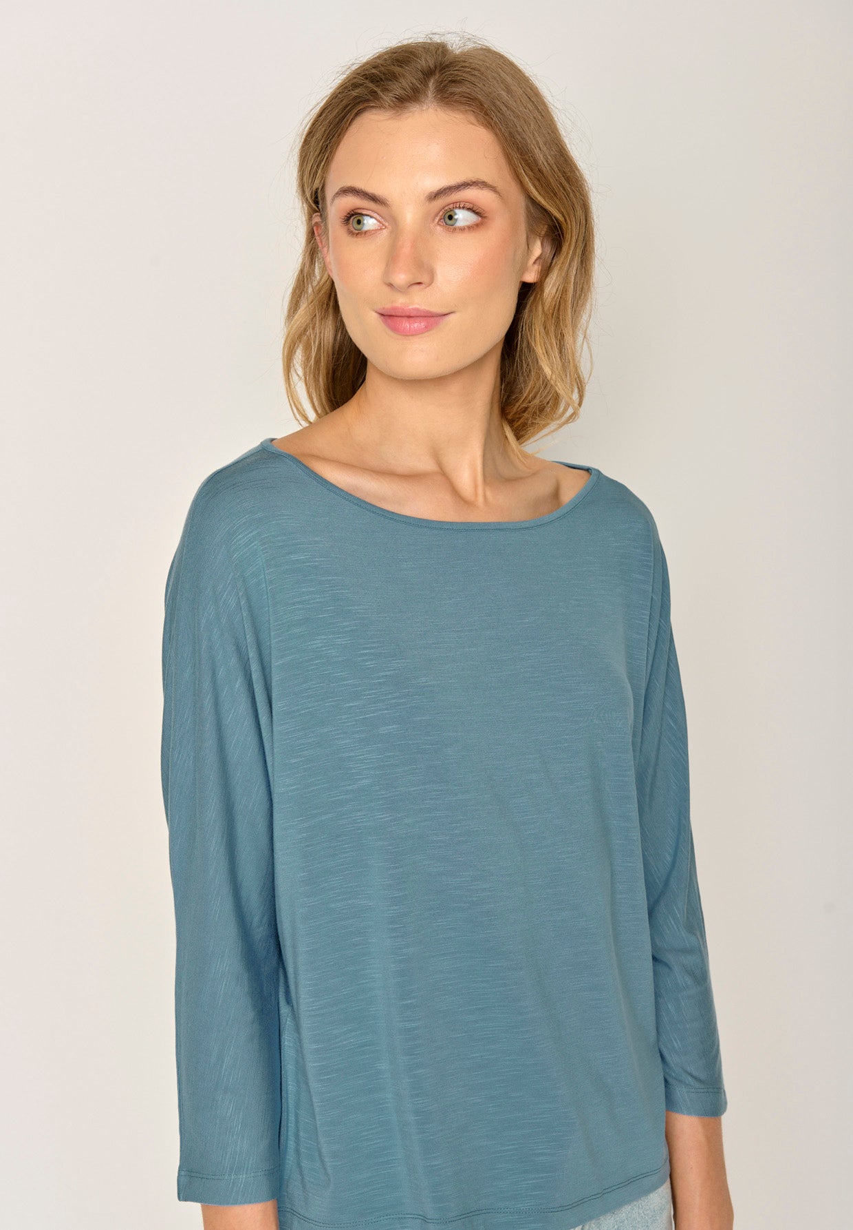 Blau:  Gemütliches Longsleeve aus Viskose (LENZING™ ECOVERO™) Mix für Damen [17762]