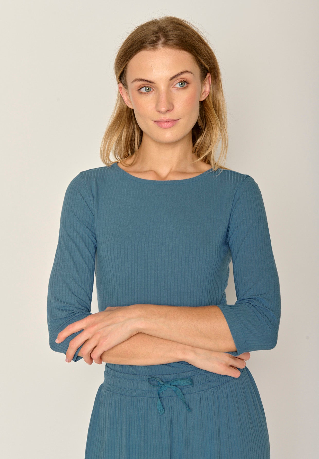 Blau:  Sportliches Longsleeve aus LENZING™ TENCEL™ Mix für Damen [17802]