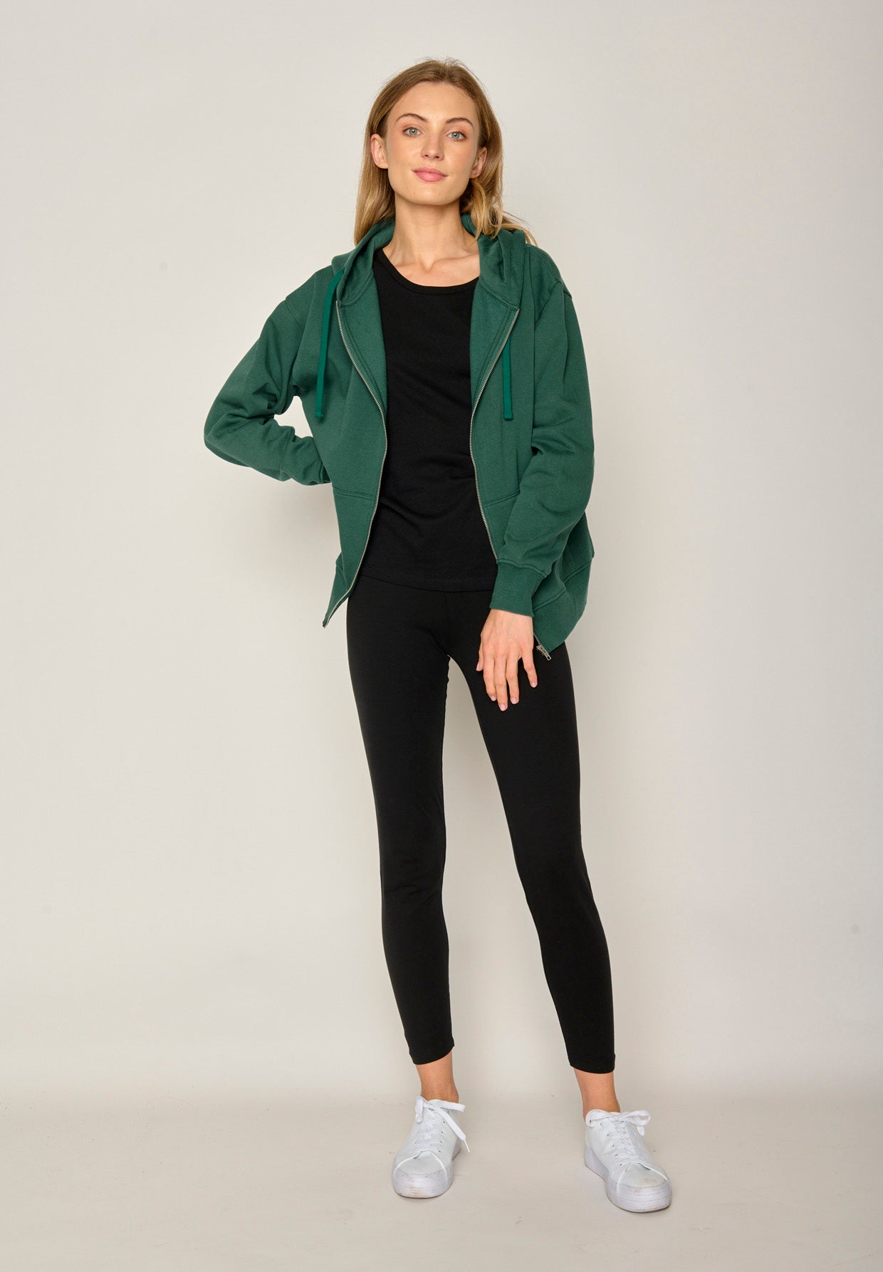 Grün:  Lässige Sweatjacke aus Baumwolle für Damen [17892]