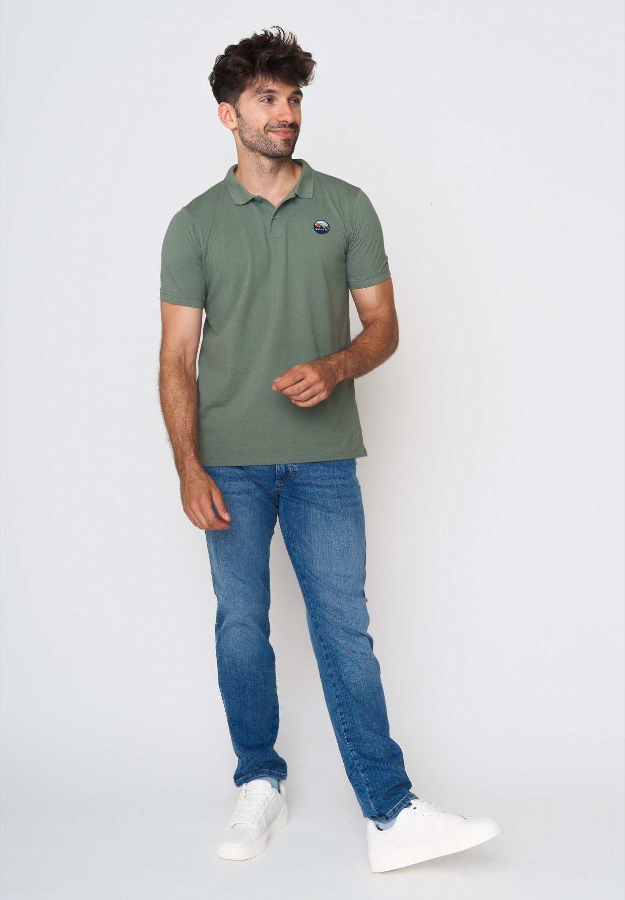 Pale Green: Sportliches Polo aus Baumwoll-Mix für Herren [18037]