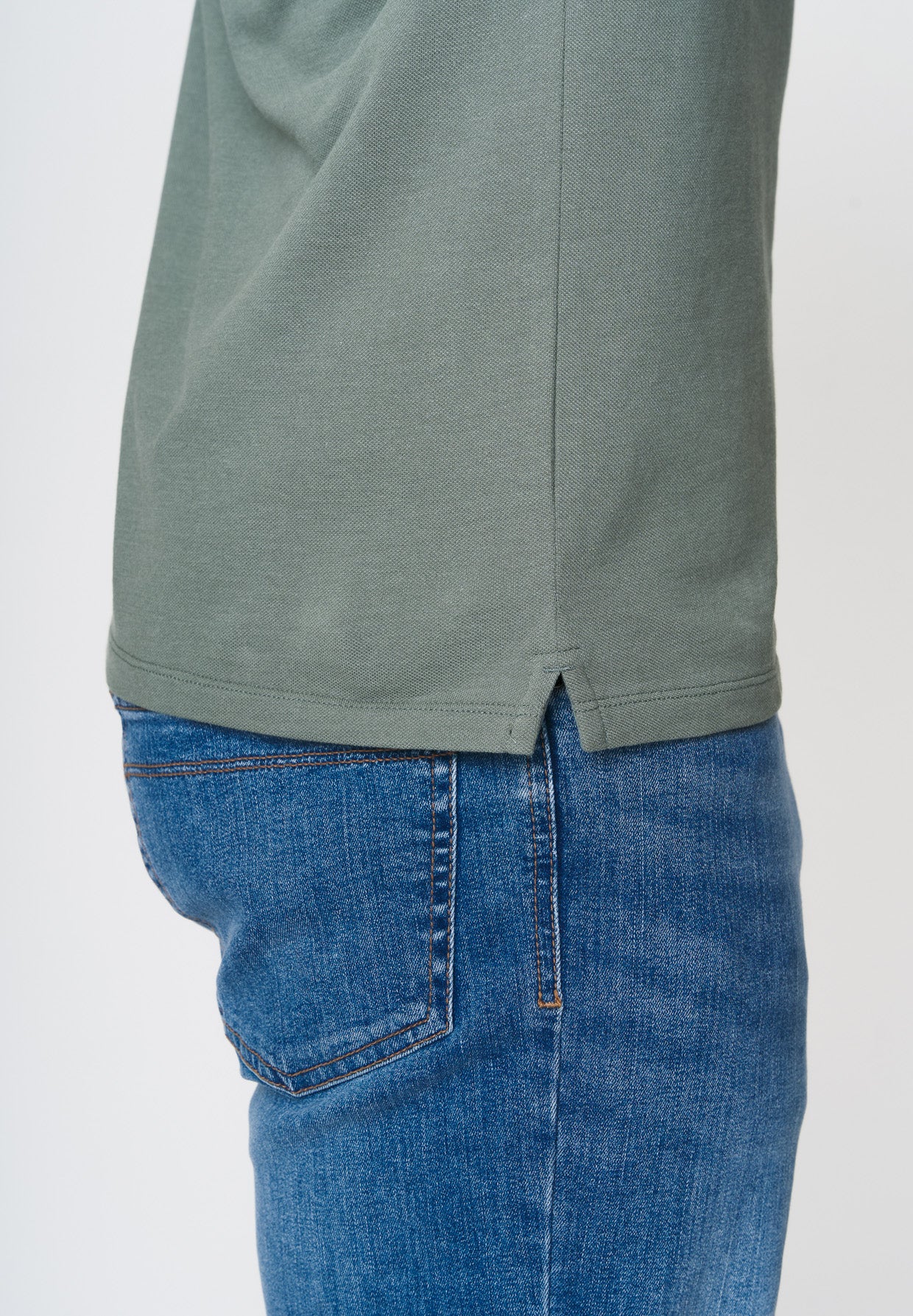 Pale Green: Sportliches Polo aus Baumwoll-Mix für Herren [18042]