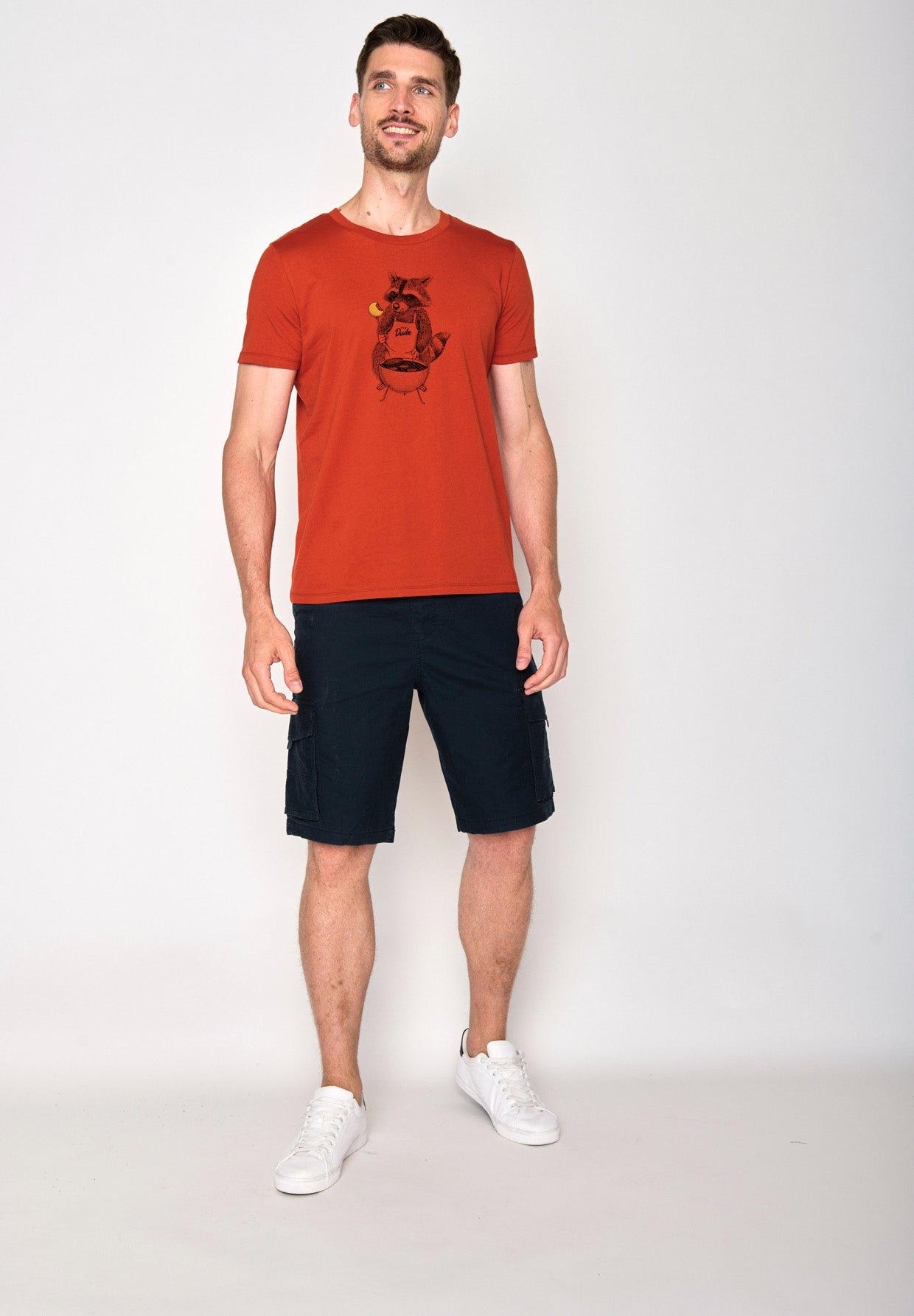 Clay Red: Sportliches T-Shirt aus Bio-Baumwolle für Herren [18066]