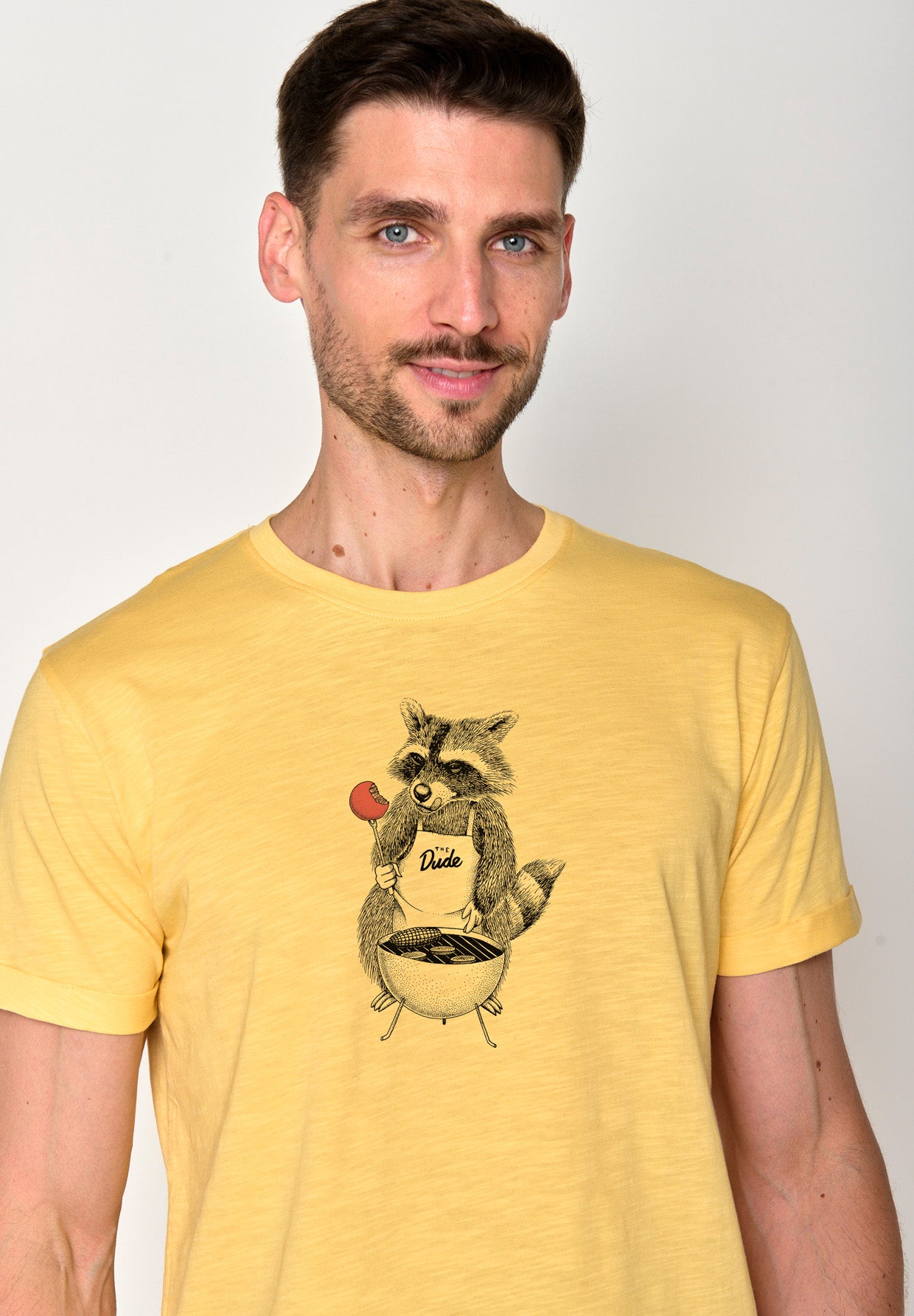 Pastel Yellow: Lässiges T-Shirt aus Bio-Baumwoll Mix für Herren [18082]