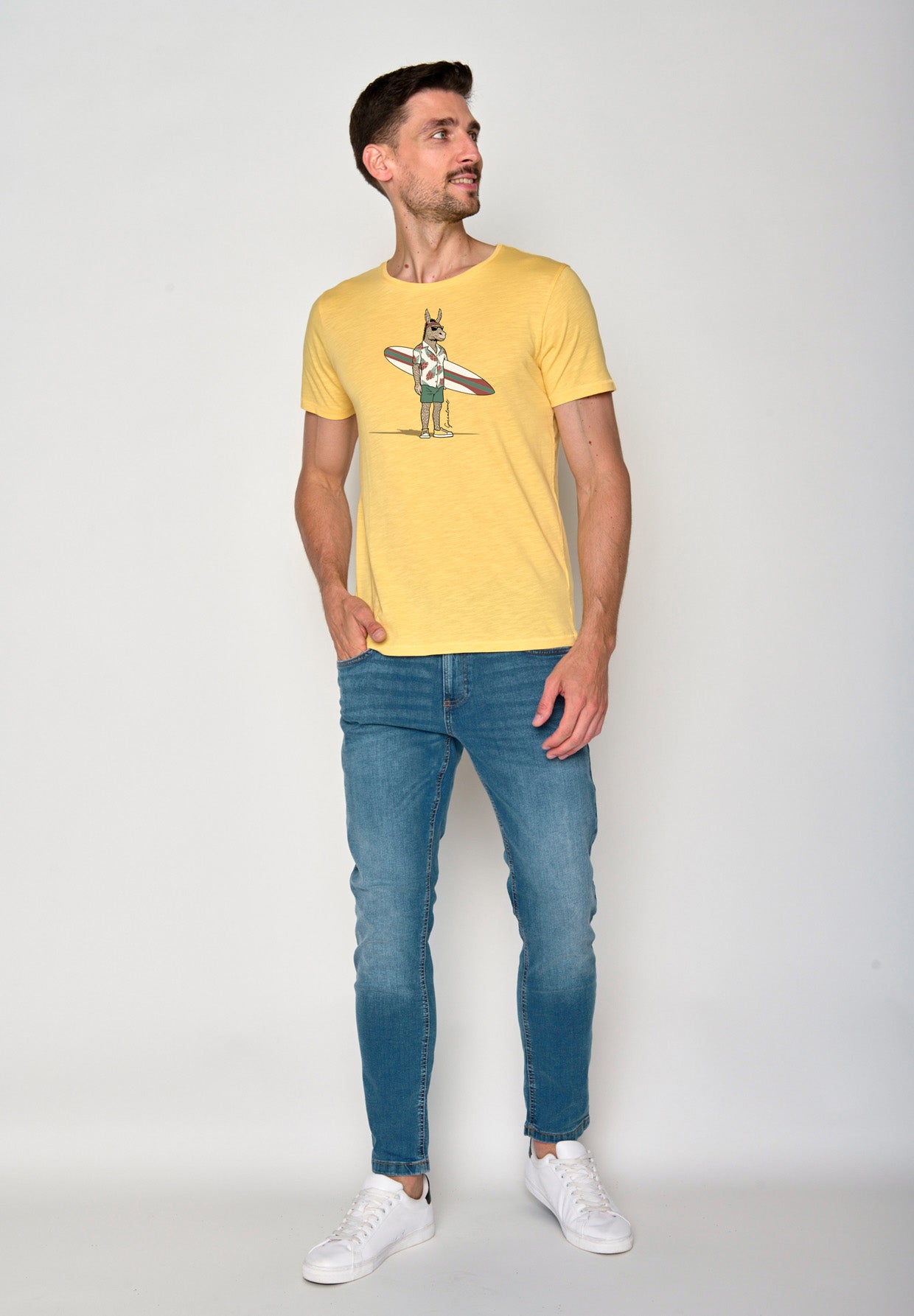 Pastel Yellow: Sportliches T-Shirt aus Bio-Baumwolle für Herren [18152]