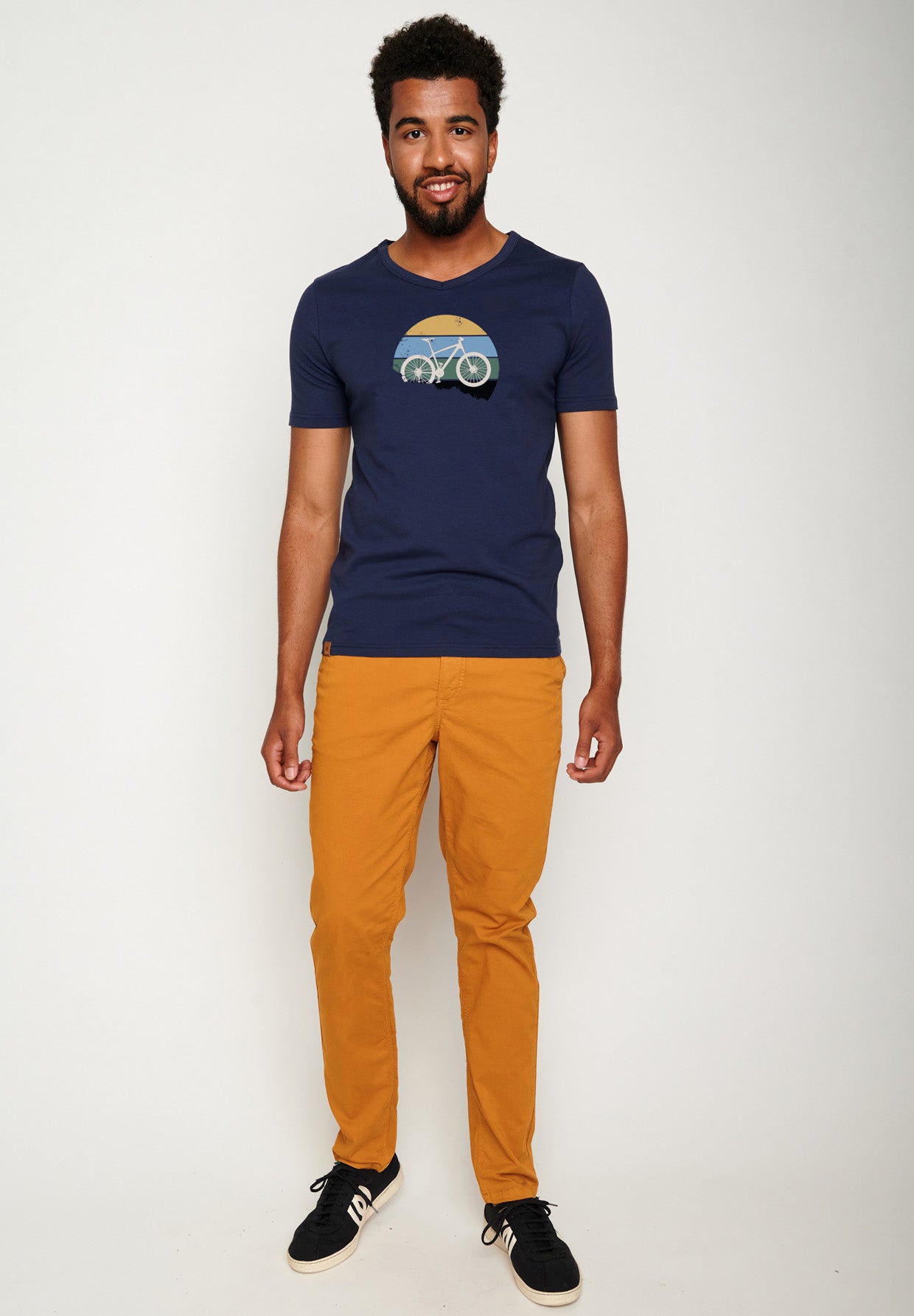 Navy: Lässiges T-Shirt aus Bio-Baumwolle für Herren [18194]