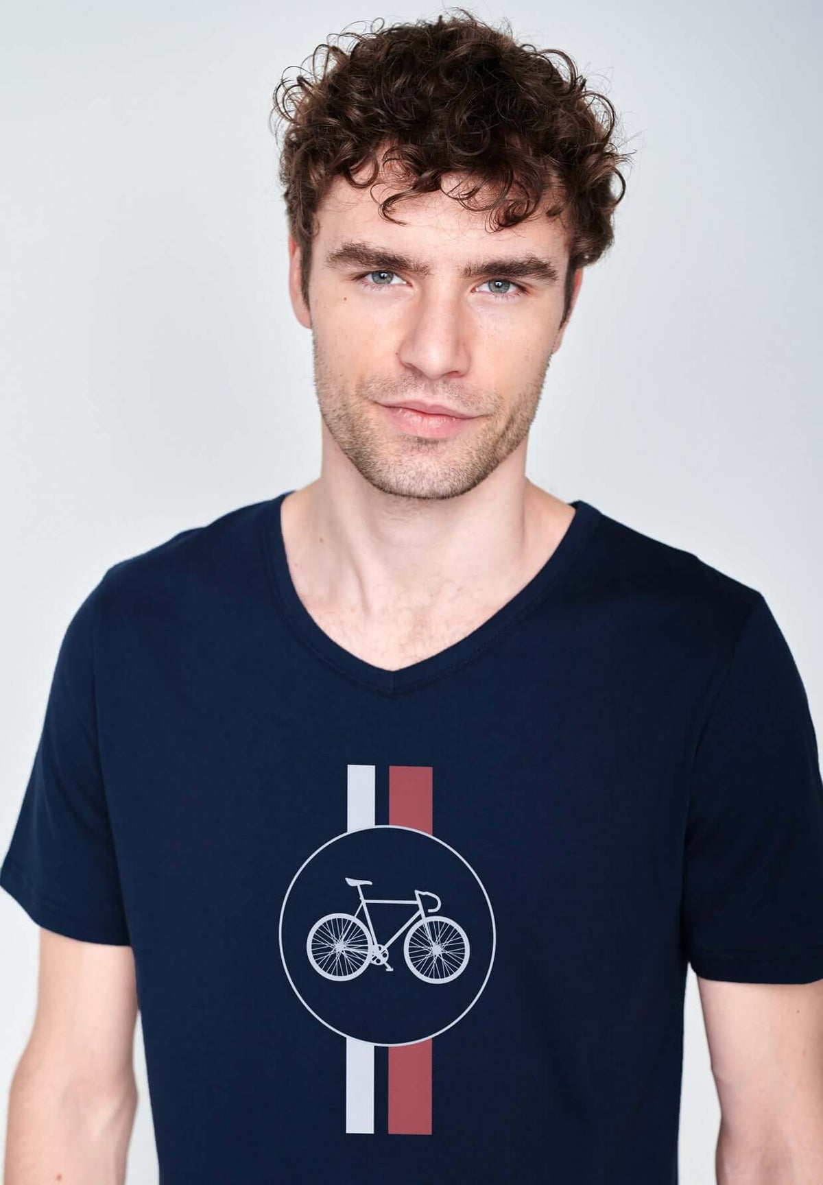 Blau:  Lässiges T-Shirt aus Bio-Baumwolle für Herren [18326]