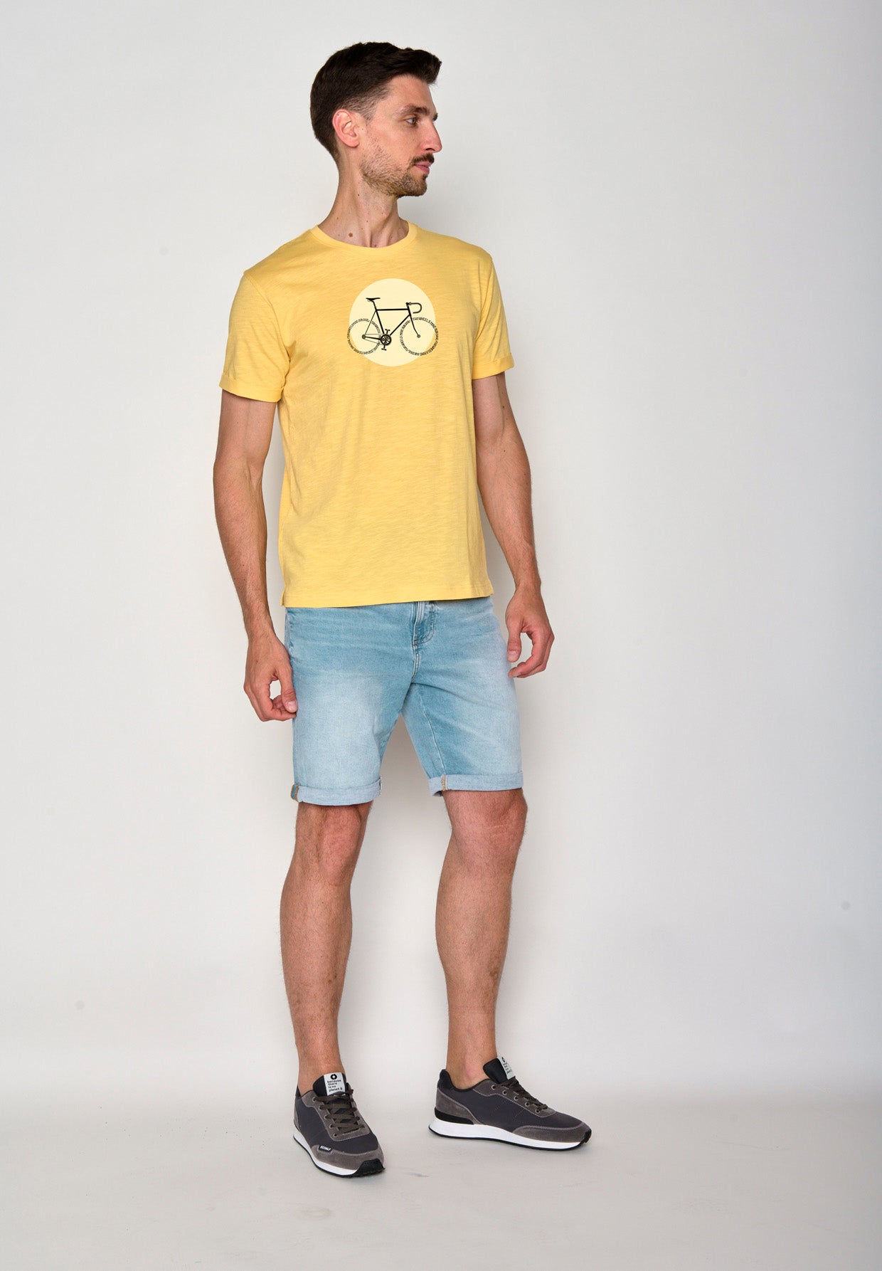 Pastel Yellow: Lässiges T-Shirt aus Bio-Baumwoll Mix für Herren [18378]