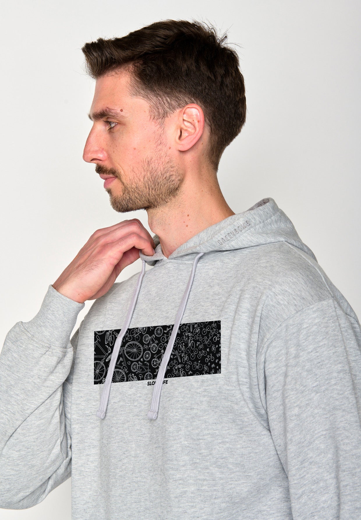 Grau:  Gemütlicher Hoodie aus Bio-Baumwolle für Herren [18411]