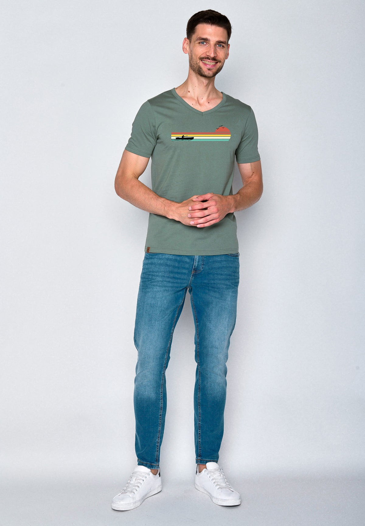 Pale Green: Lässiges T-Shirt aus Bio-Baumwolle für Herren [18461]