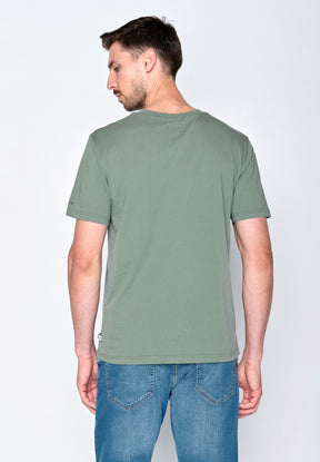 Pale Green: Lässiges Oversize-T-Shirt aus Bio-Baumwolle für Herren [18511]
