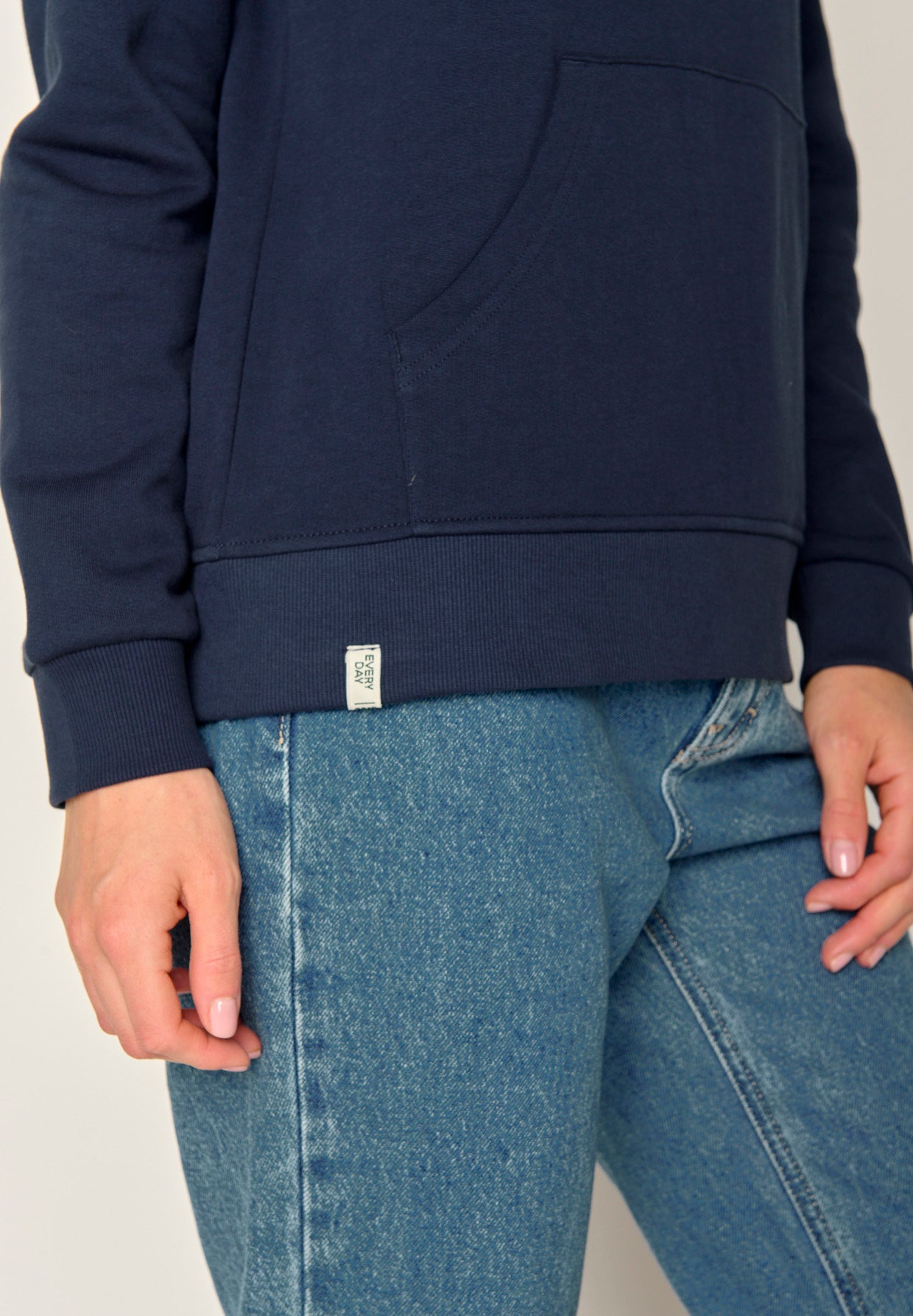 Navy: Gemütlicher Hoodie aus Bio-Baumwolle für Damen [18654]