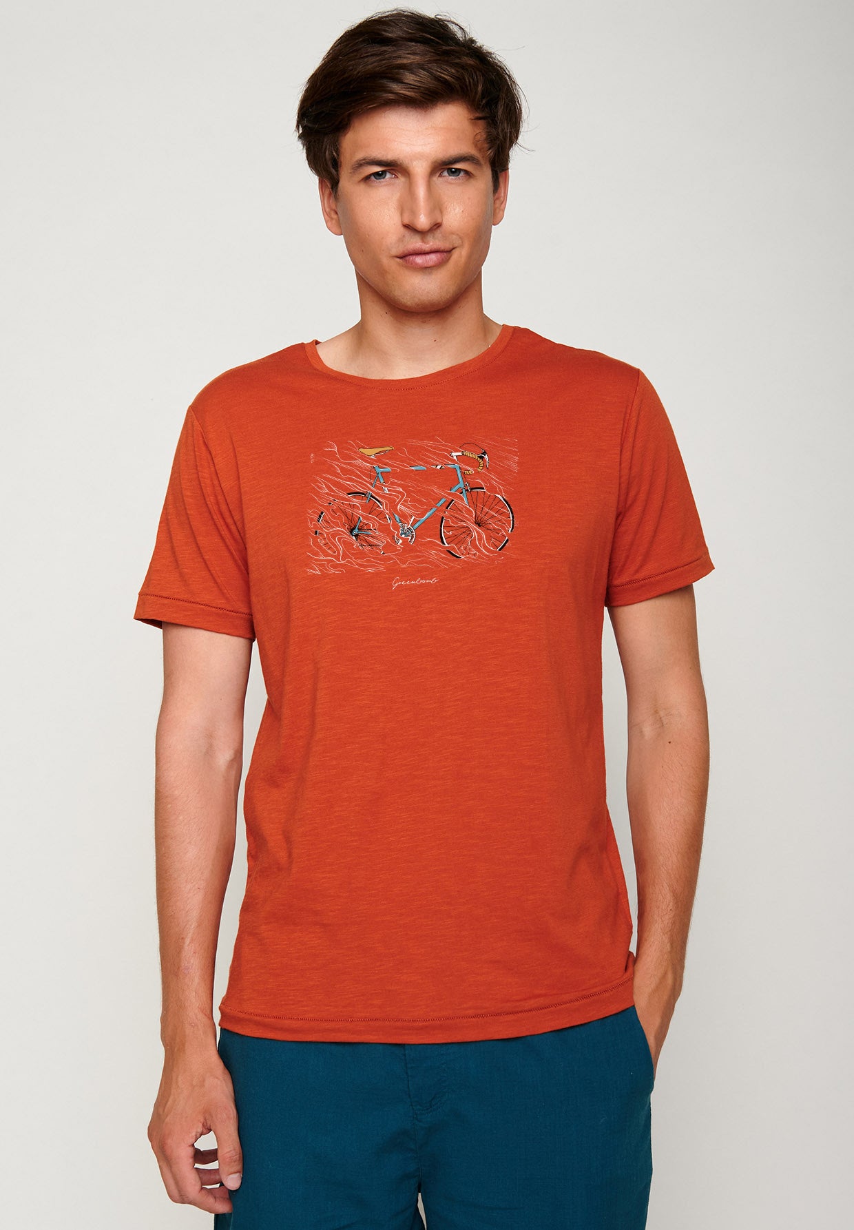 Clay Red: Lässiges T-Shirt aus Bio-Baumwolle für Herren [18807]