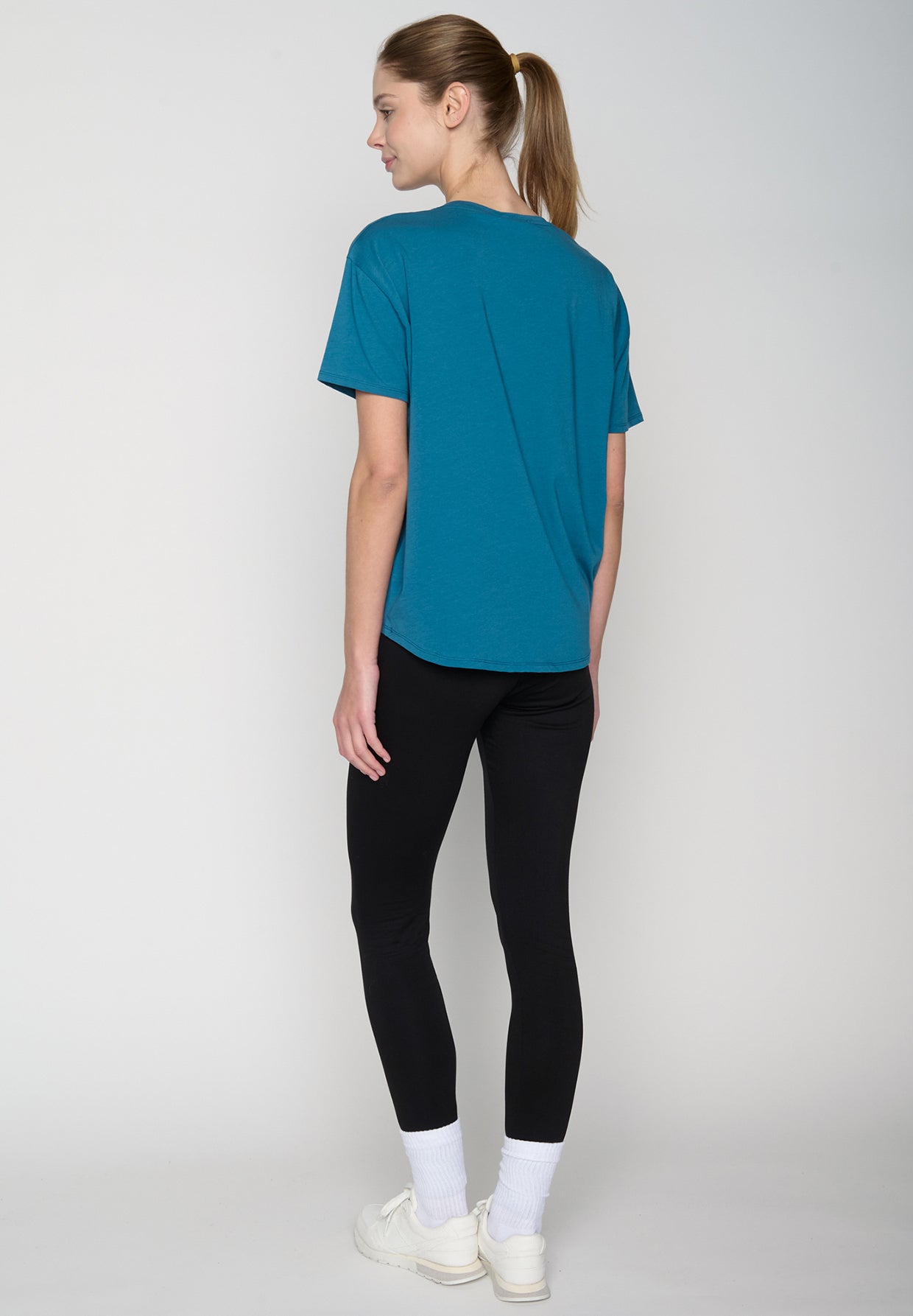 Blau:  Lässiges T-Shirt aus Bio-Baumwoll Mix für Damen [19076]