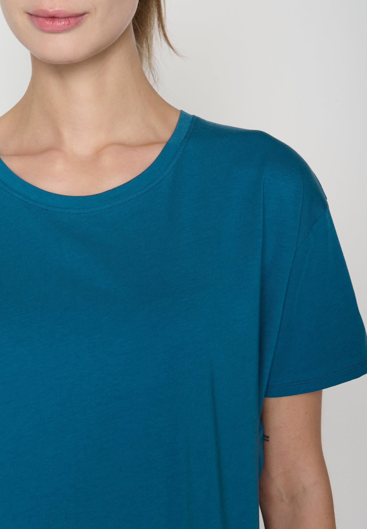 Blau:  Lässiges T-Shirt aus Bio-Baumwoll Mix für Damen [19077]