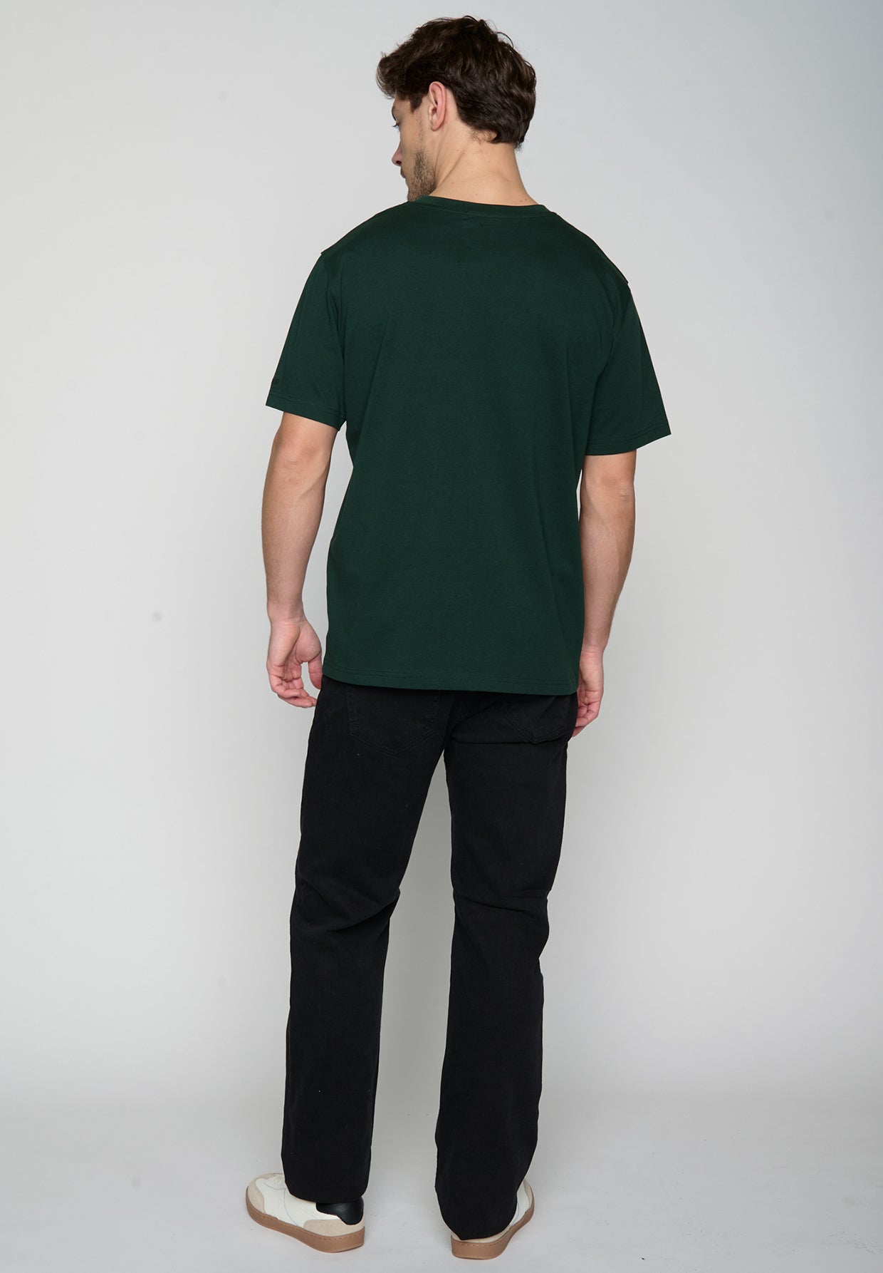 Dark Forest: Lässiges Oversize-T-Shirt aus Bio-Baumwolle für Herren [19101]