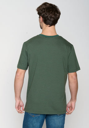 Forest Stripes: Lässiges Oversize-T-Shirt aus Bio-Baumwolle für Herren [19112]