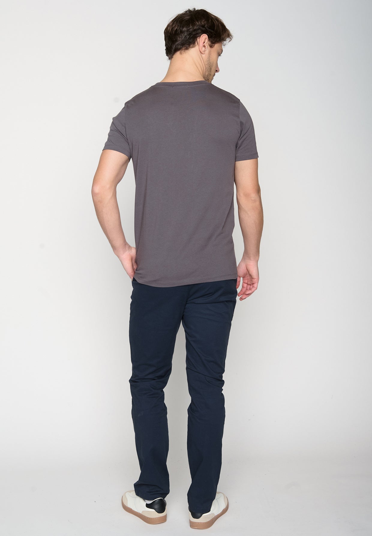 Anthracite: Sportliches T-Shirt aus Bio-Baumwolle für Herren [19125]