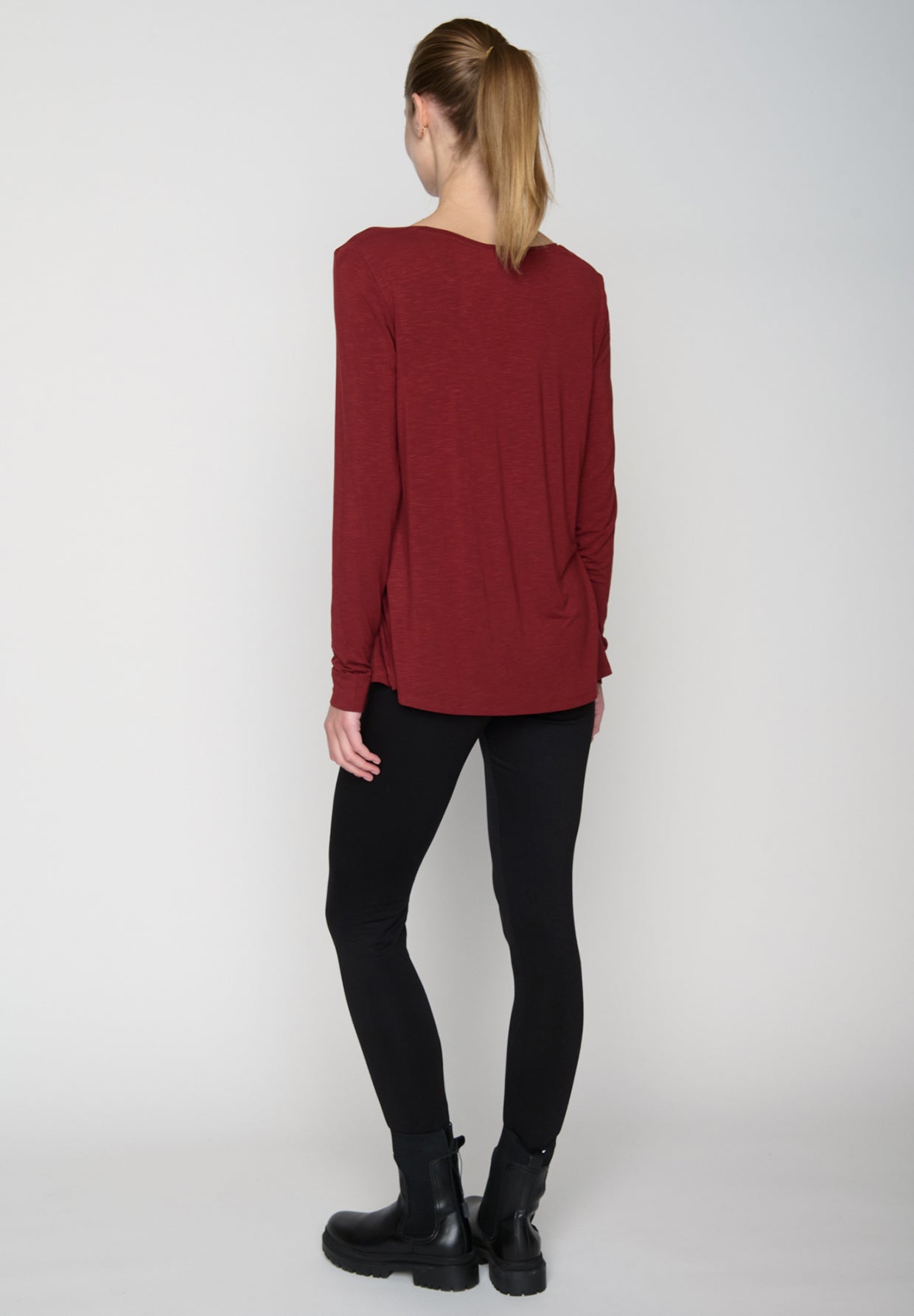 Red Berry: Lässiges Longsleeve aus Viskose (LENZING™ ECOVERO™) Mix für Damen [19168]