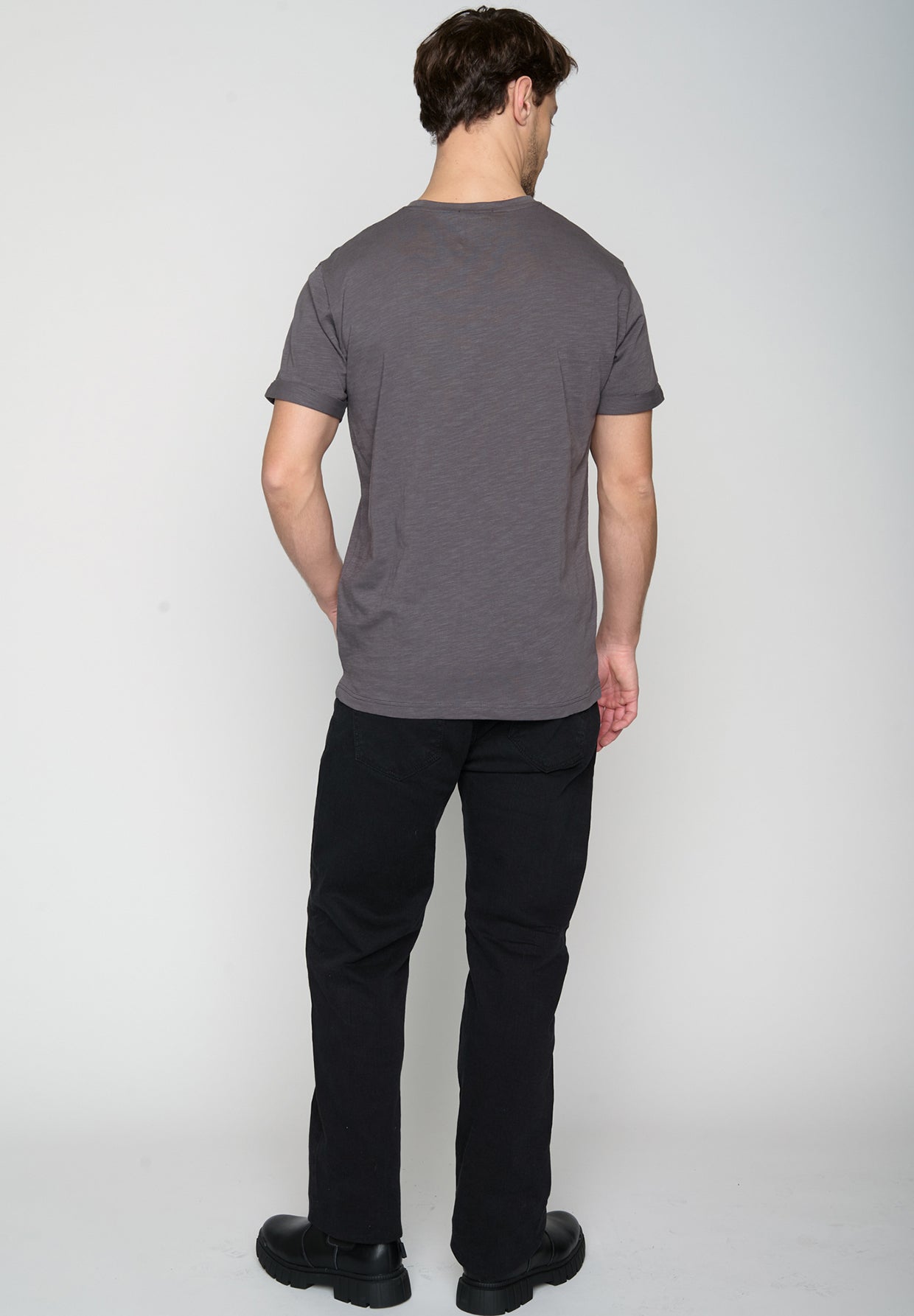 Grau:  Lässiges T-Shirt aus Bio-Baumwoll Mix für Herren [19186]