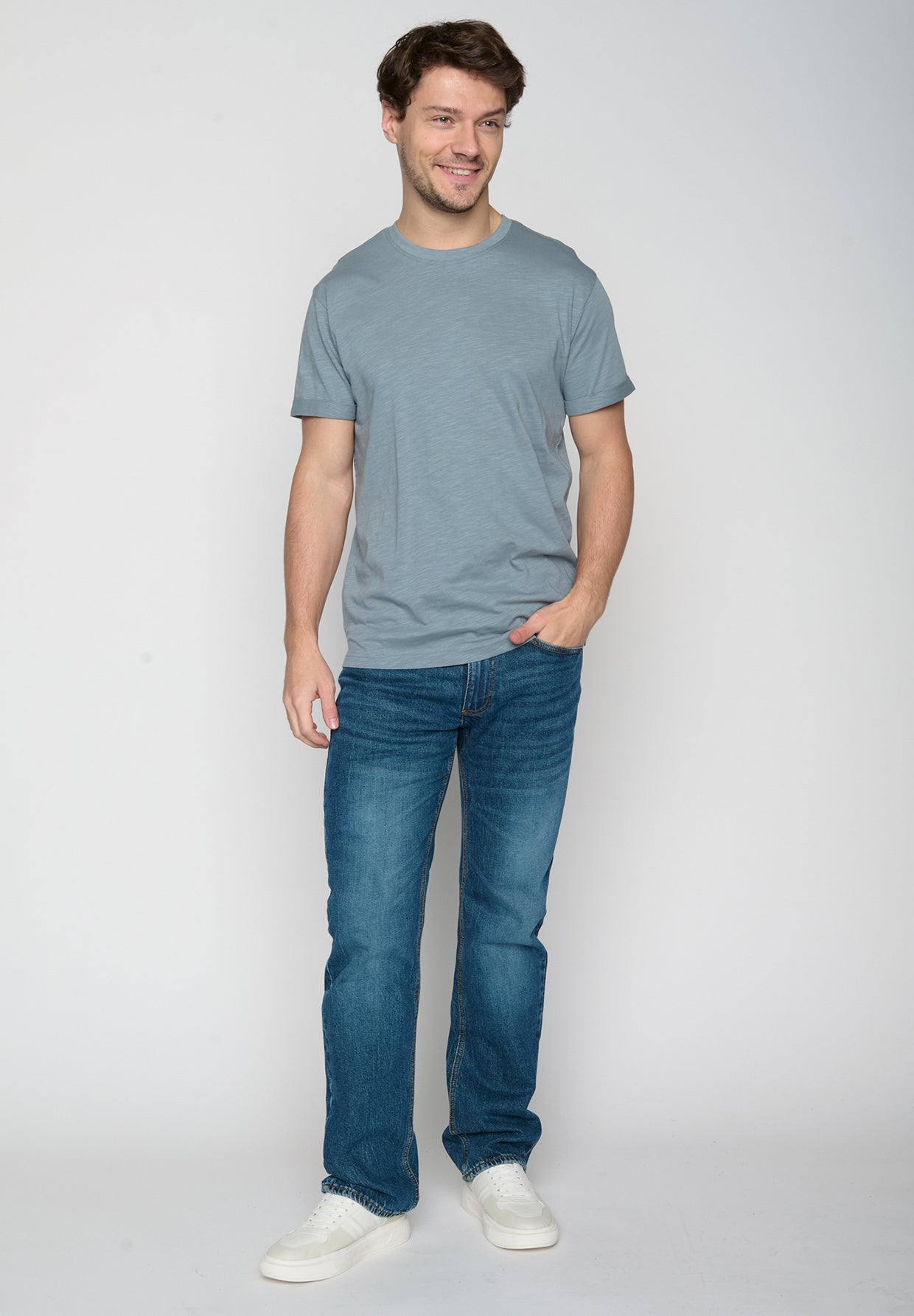 Blau:  Lässiges T-Shirt aus Bio-Baumwoll Mix für Herren [19196]