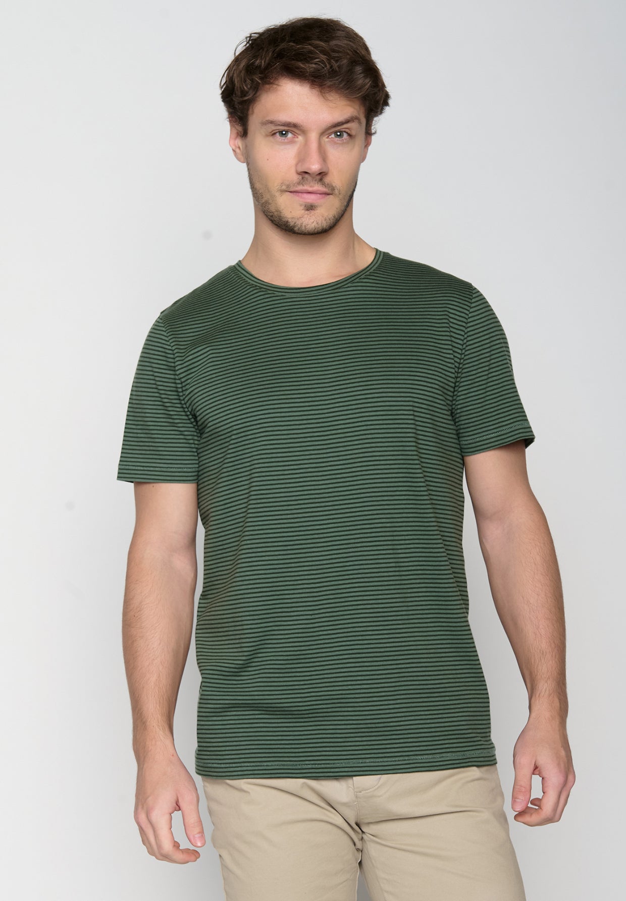 Grün:  Lässiges T-Shirt aus Bio-Baumwolle für Herren [19231]