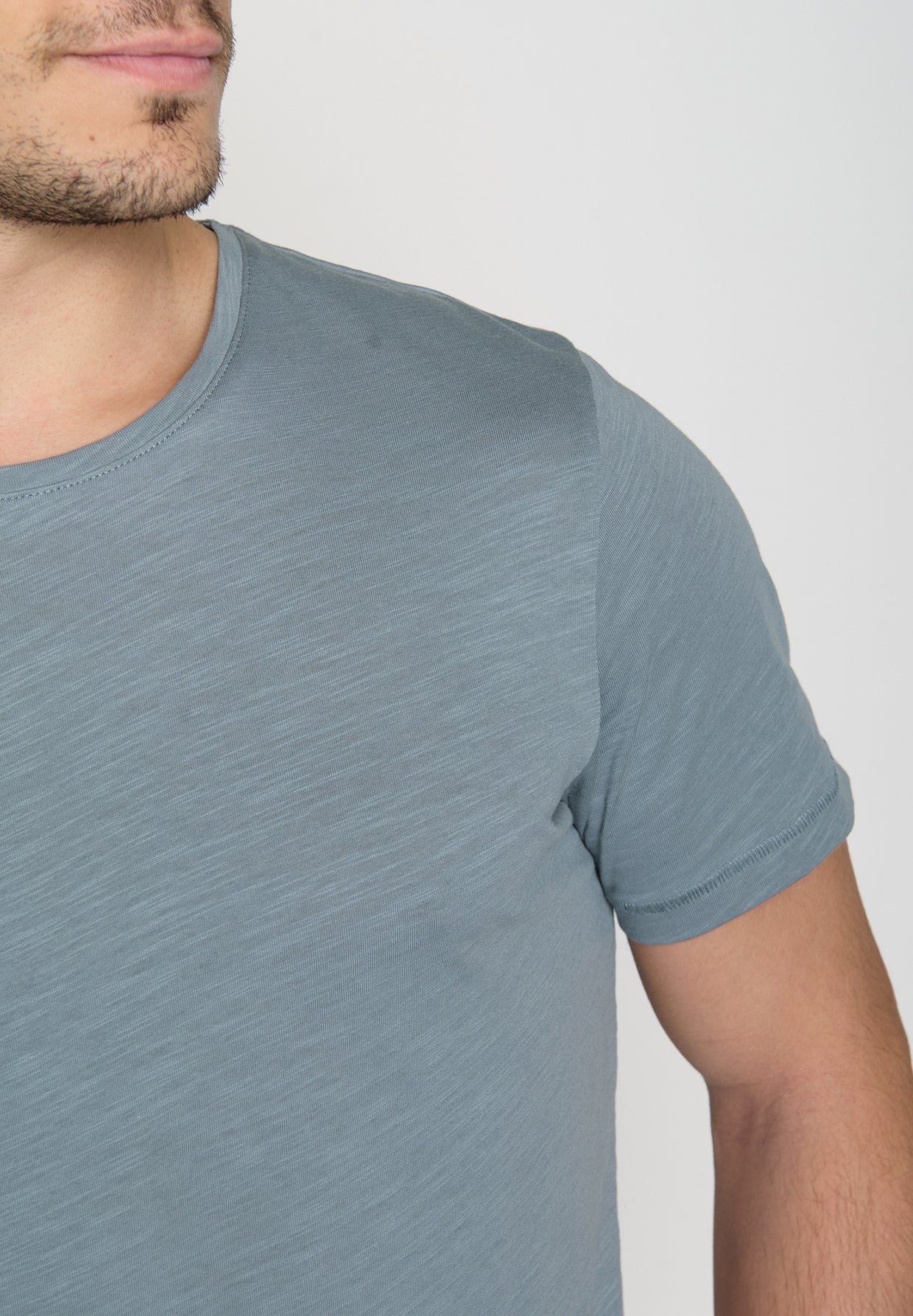 Blau:  Lässiges T-Shirt aus Bio-Baumwolle für Herren [19241]