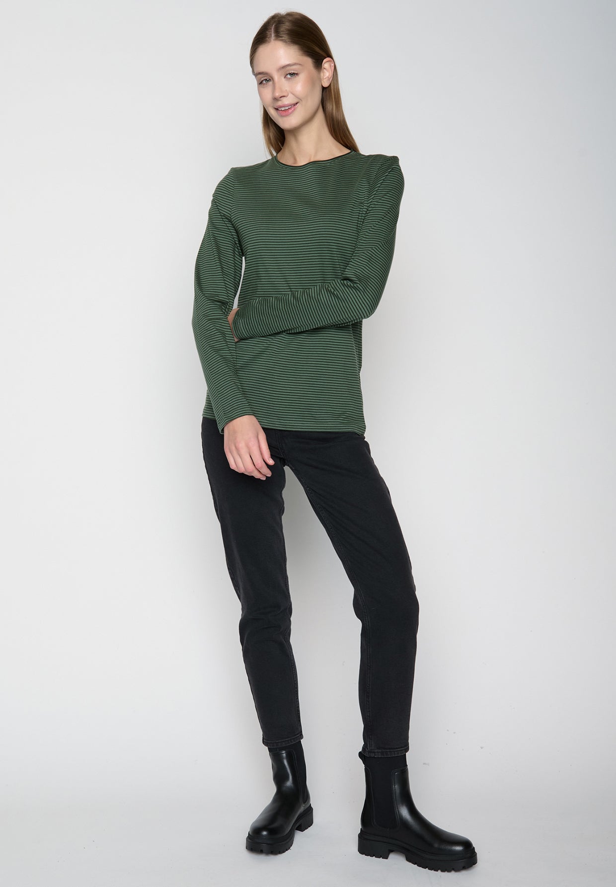 Forest Stripes: Sportliches Longsleeve aus Bio-Baumwolle für Damen [19293]