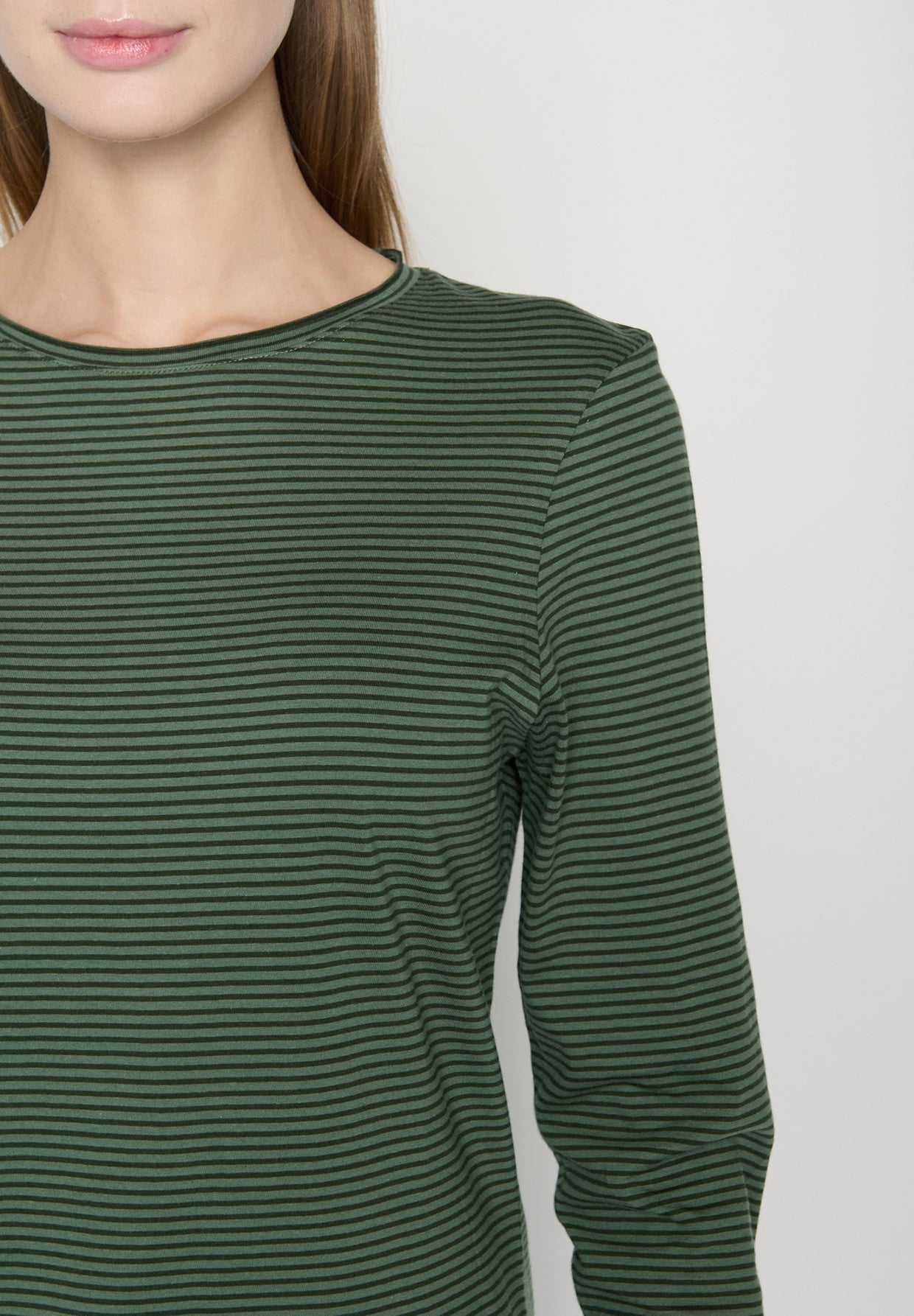 Forest Stripes: Sportliches Longsleeve aus Bio-Baumwolle für Damen [19296]