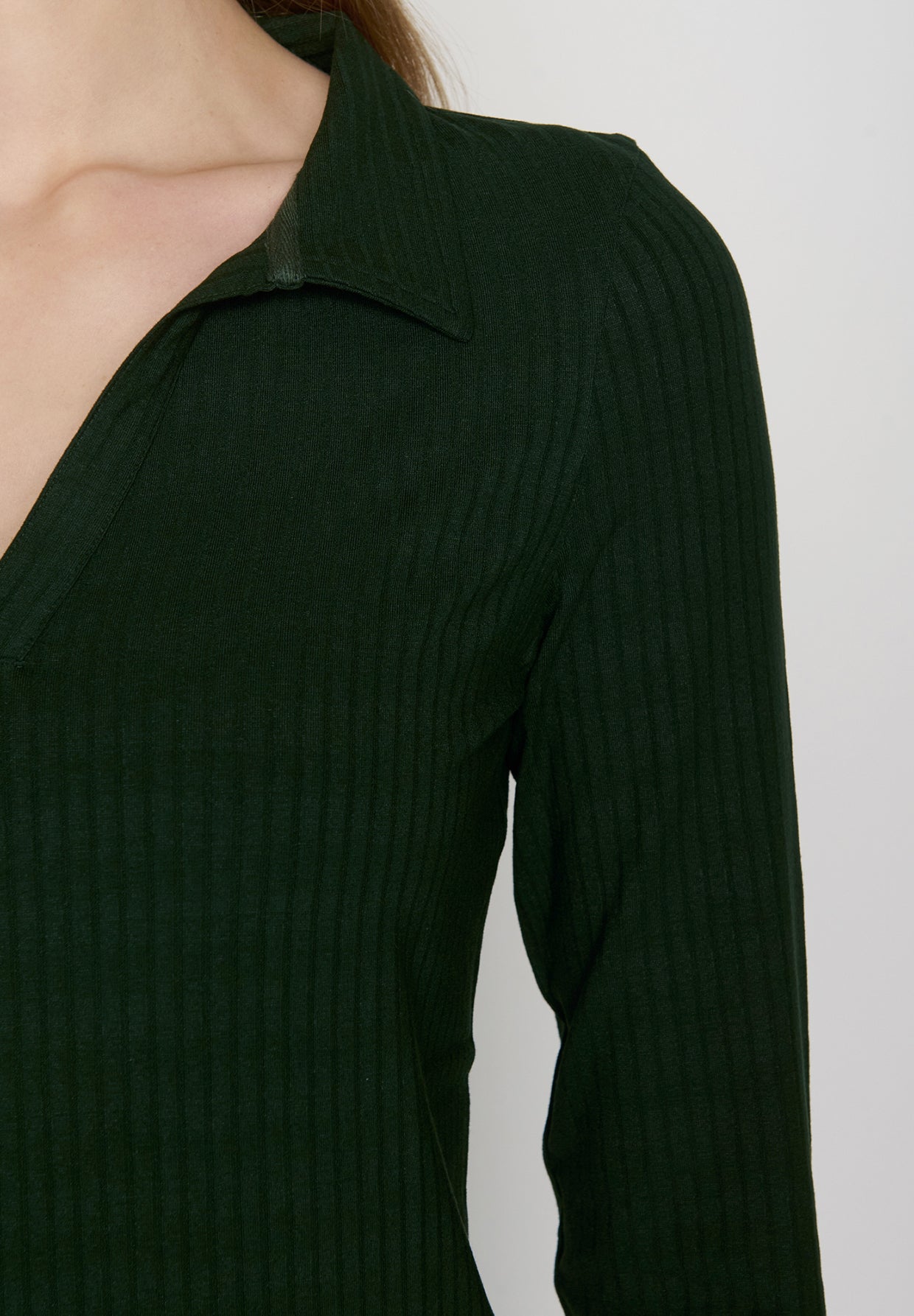 Grün:  Elegantes Longsleeve aus LENZING™ Tencel für Damen [19353]