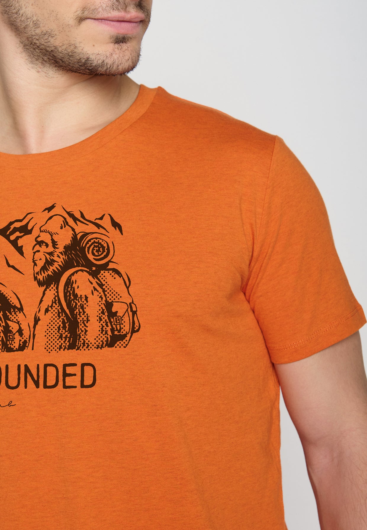 Black Heather Orange: Sportliches T-Shirt aus Bio-Baumwolle für Herren [19529]