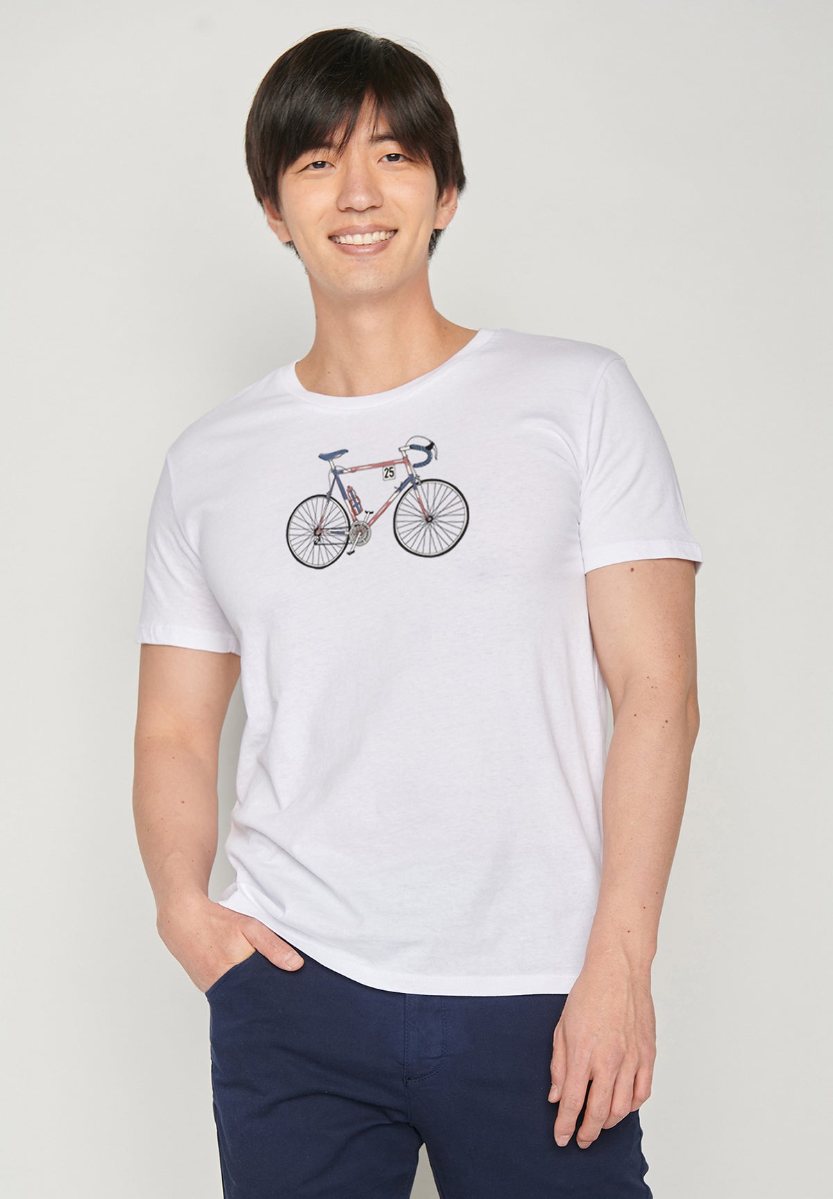 White: Sportliches T-Shirt aus Bio-Baumwolle für Herren [19623]