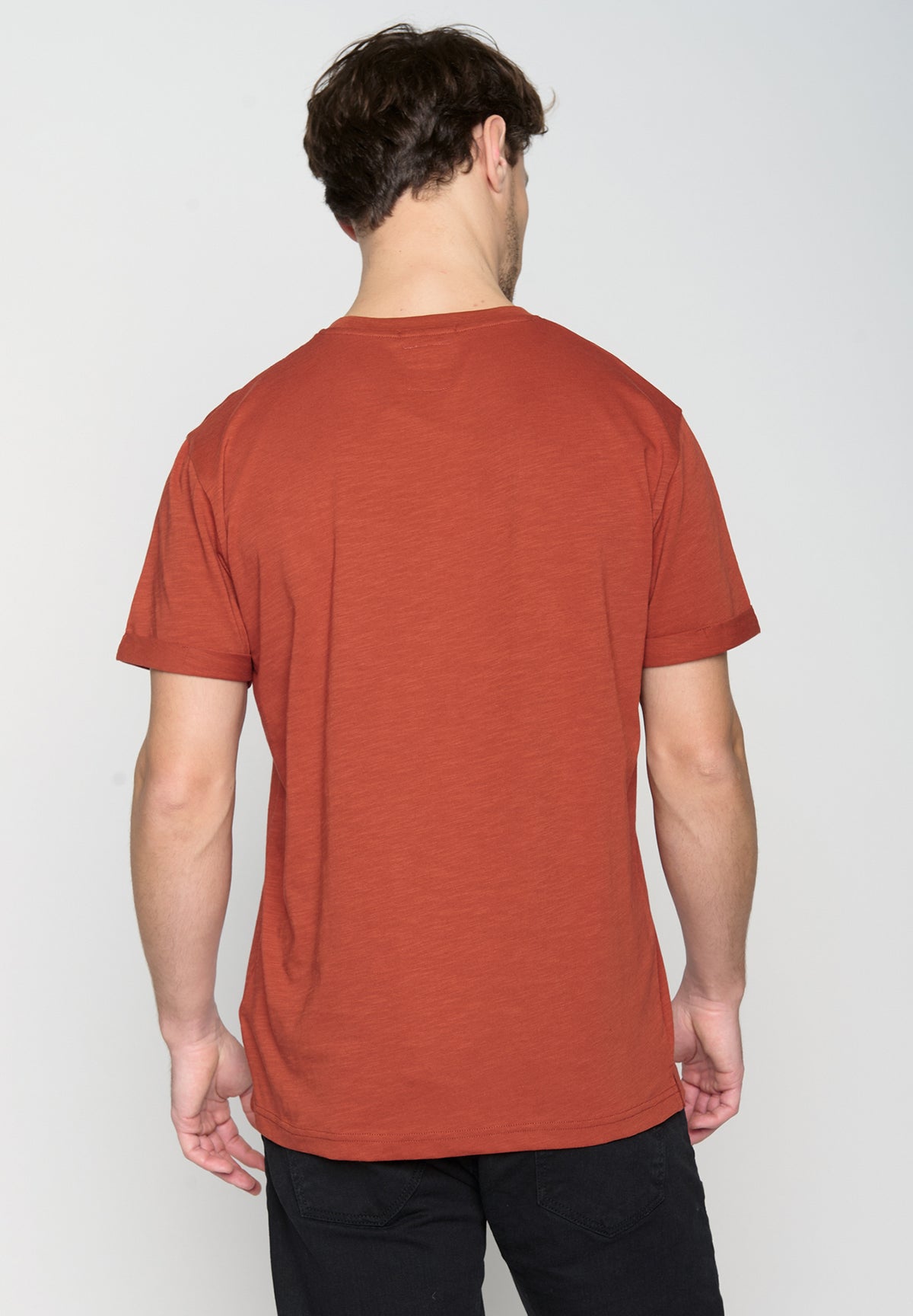 Grau:  Lässiges T-Shirt aus Bio-Baumwoll Mix für Herren [19680]