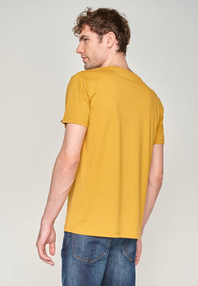 Ochre: Sportliches T-Shirt aus Bio-Baumwolle für Herren [1979]